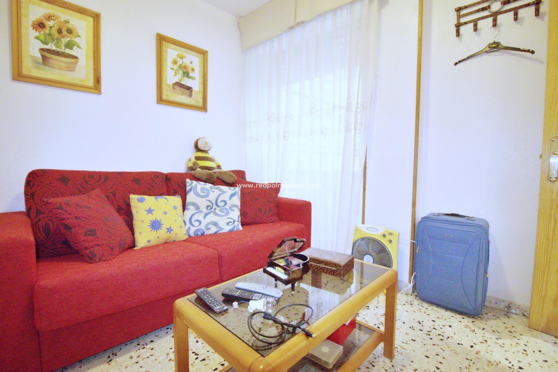 Reventa - Apartamento -
Alicante - Benalua