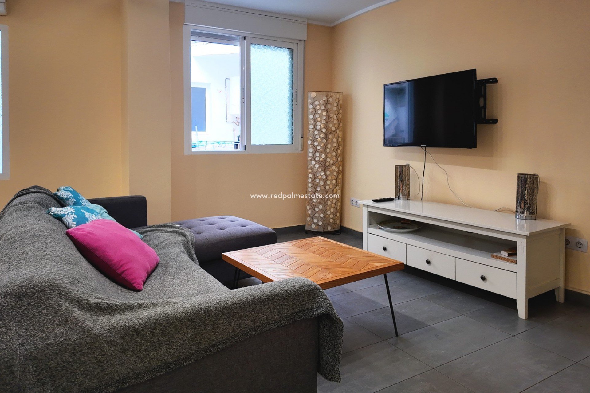 Reventa - Apartamento -
Alicante
