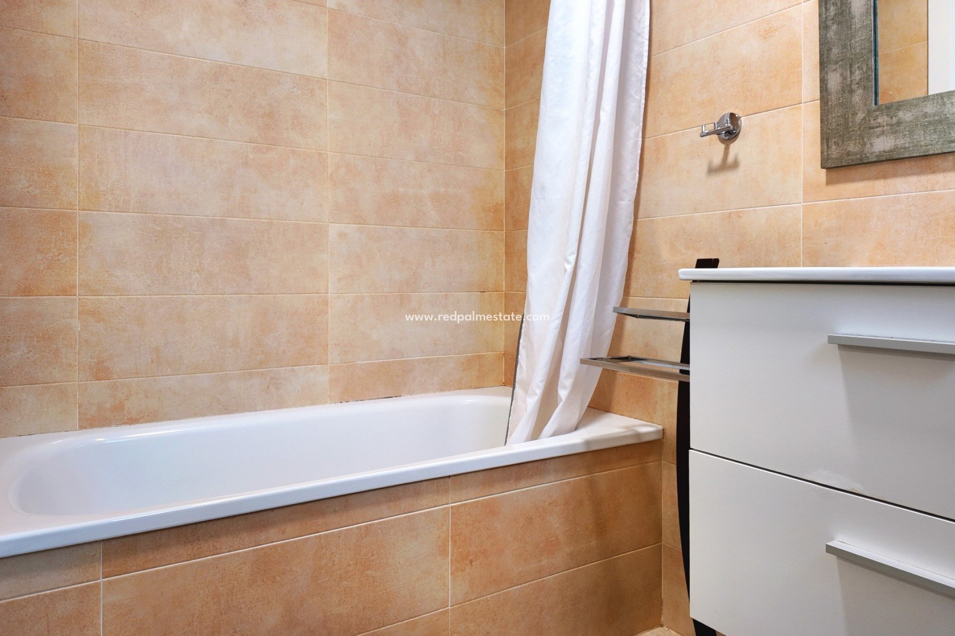 Reventa - Apartamento -
Alicante