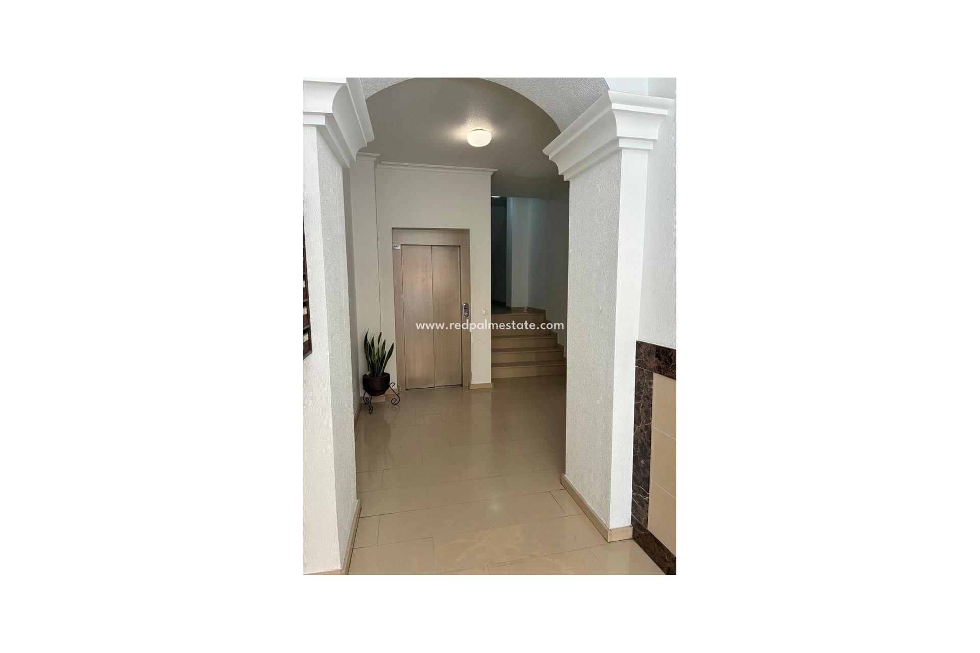 Reventa - Apartamento -
Almoradí - Costa Blanca