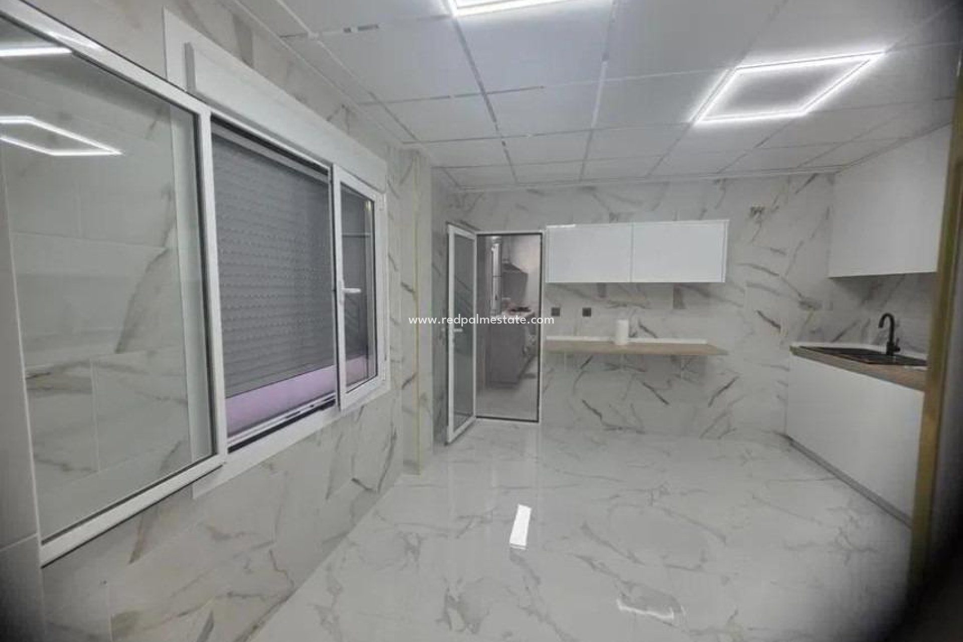 Reventa - Apartamento -
Almoradí