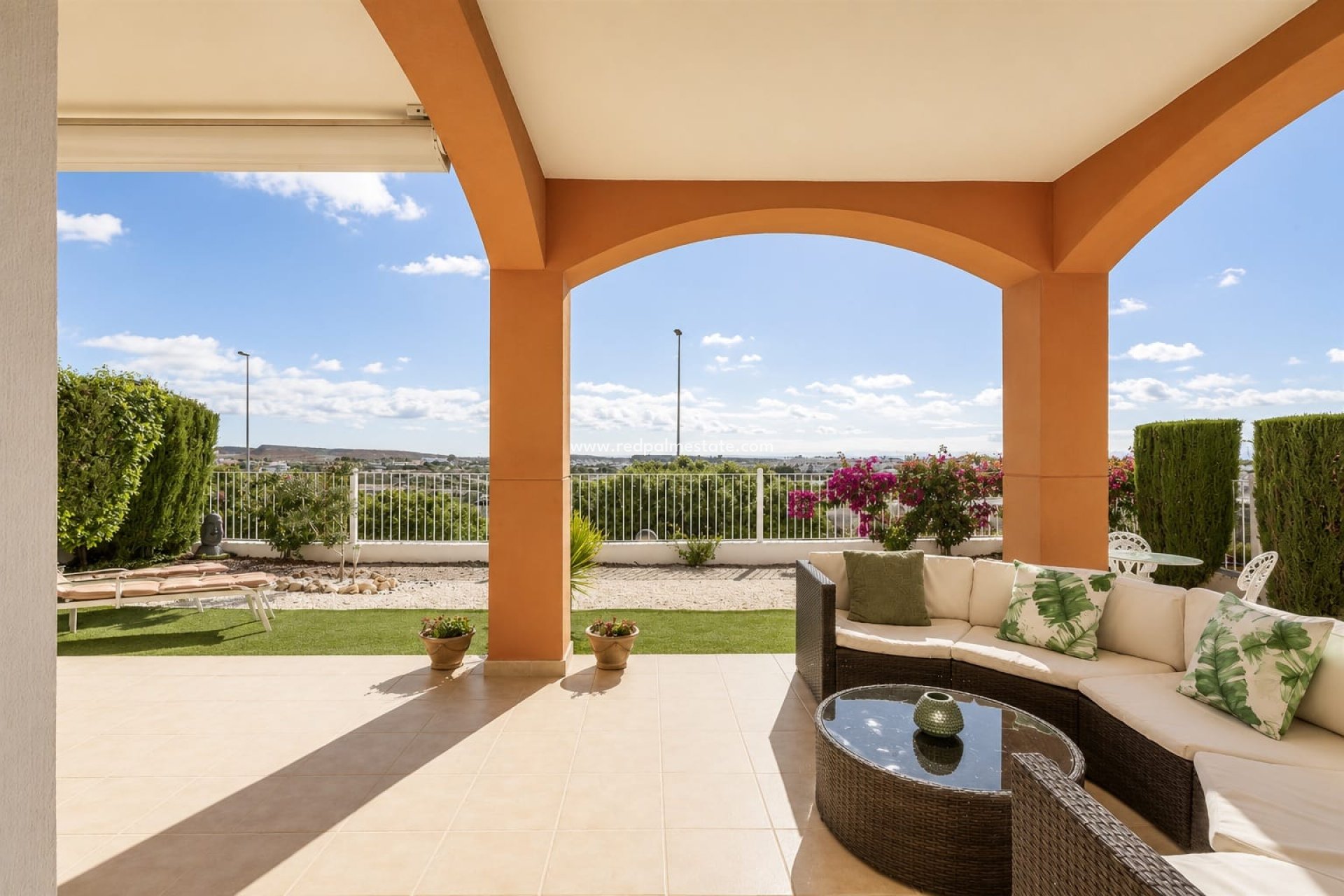 Reventa - Apartamento -
Altaona Golf and Country Club - Inland