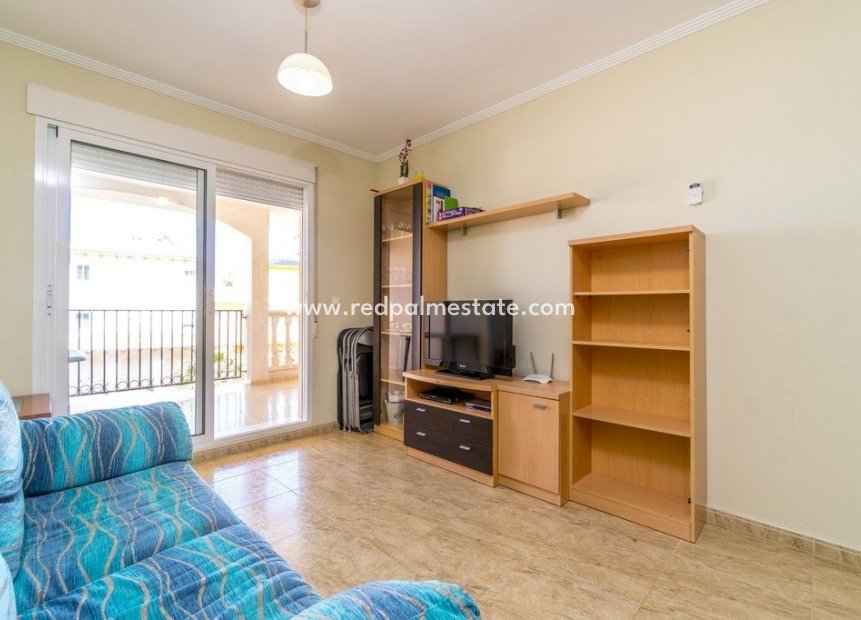 Reventa - Apartamento Ático -
Orihuela Costa - Campoamor