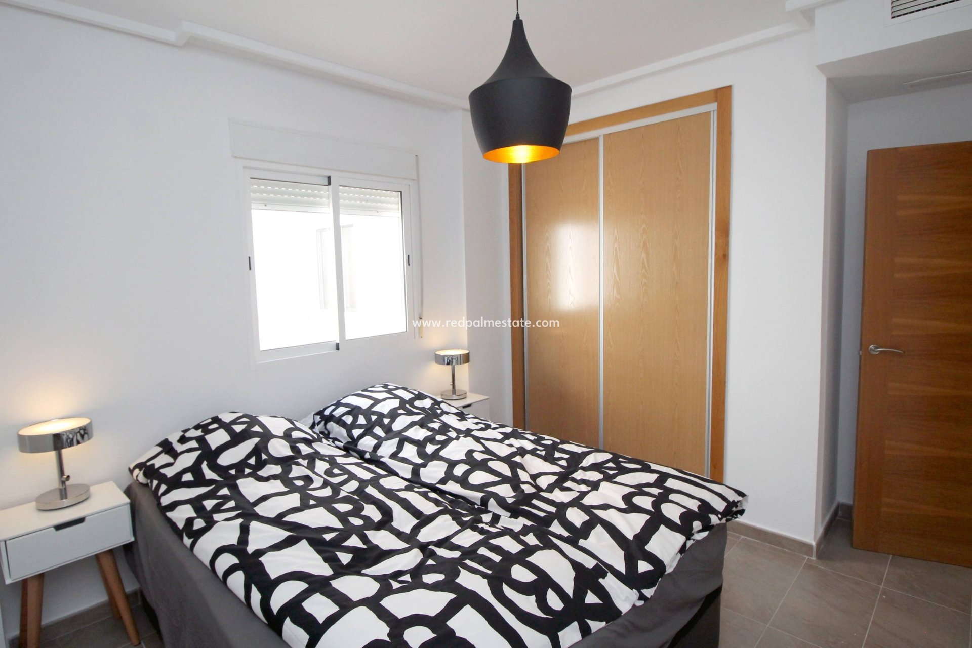 Reventa - Apartamento Ático -
Torrevieja - Los Balcones