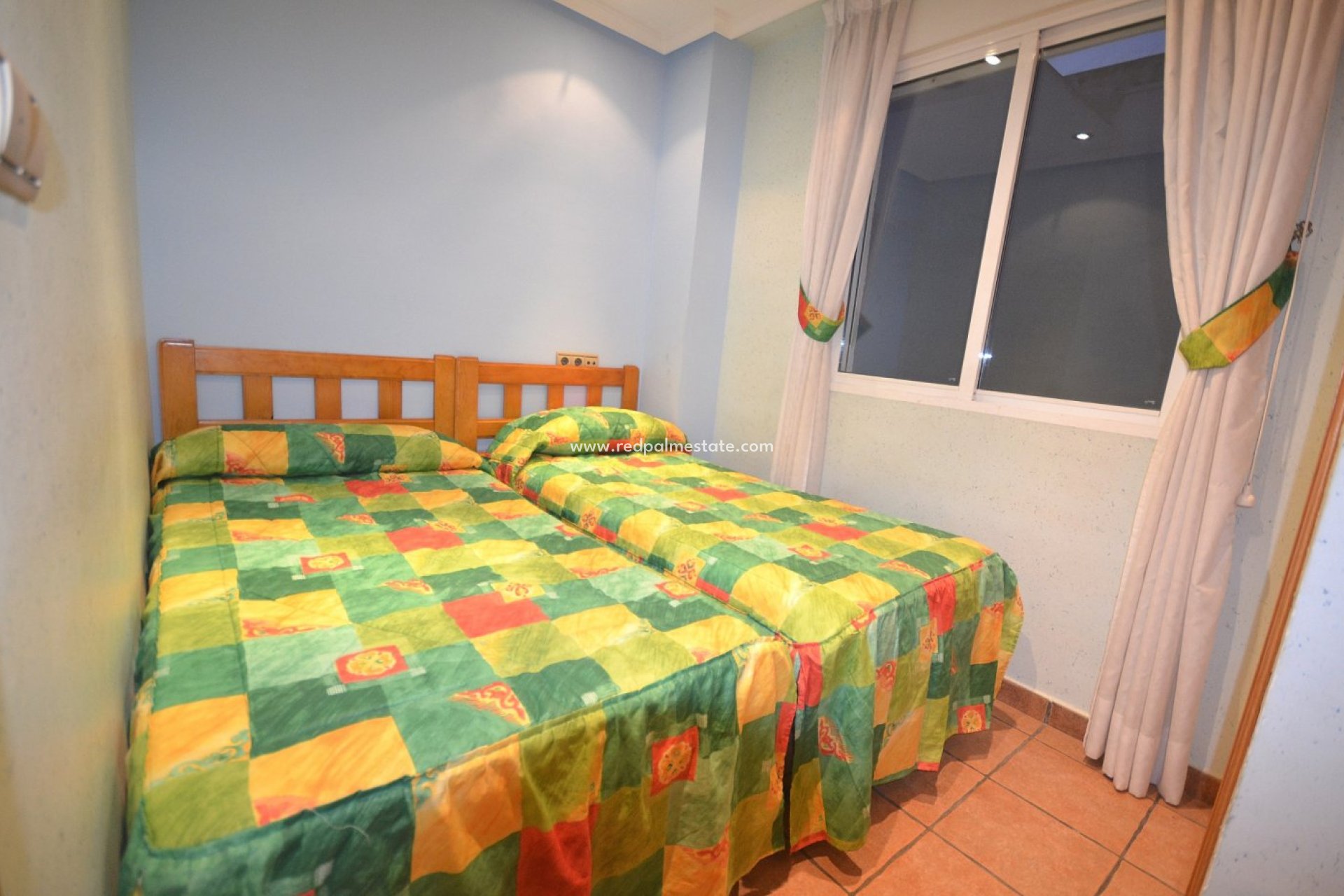 Reventa - Apartamento Ático -
Torrevieja - Playa del Cura