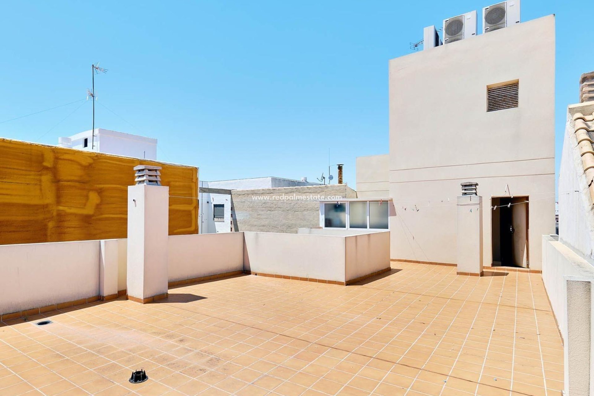 Reventa - Apartamento Ático -
Torrevieja