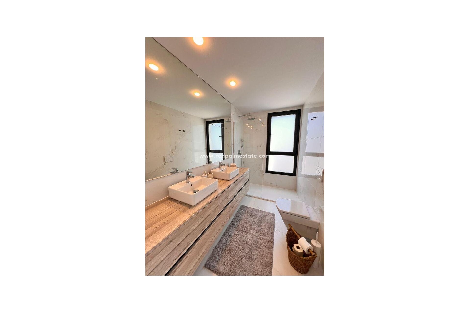 Reventa - Apartamento -
Benidorm - Playa de Poniente