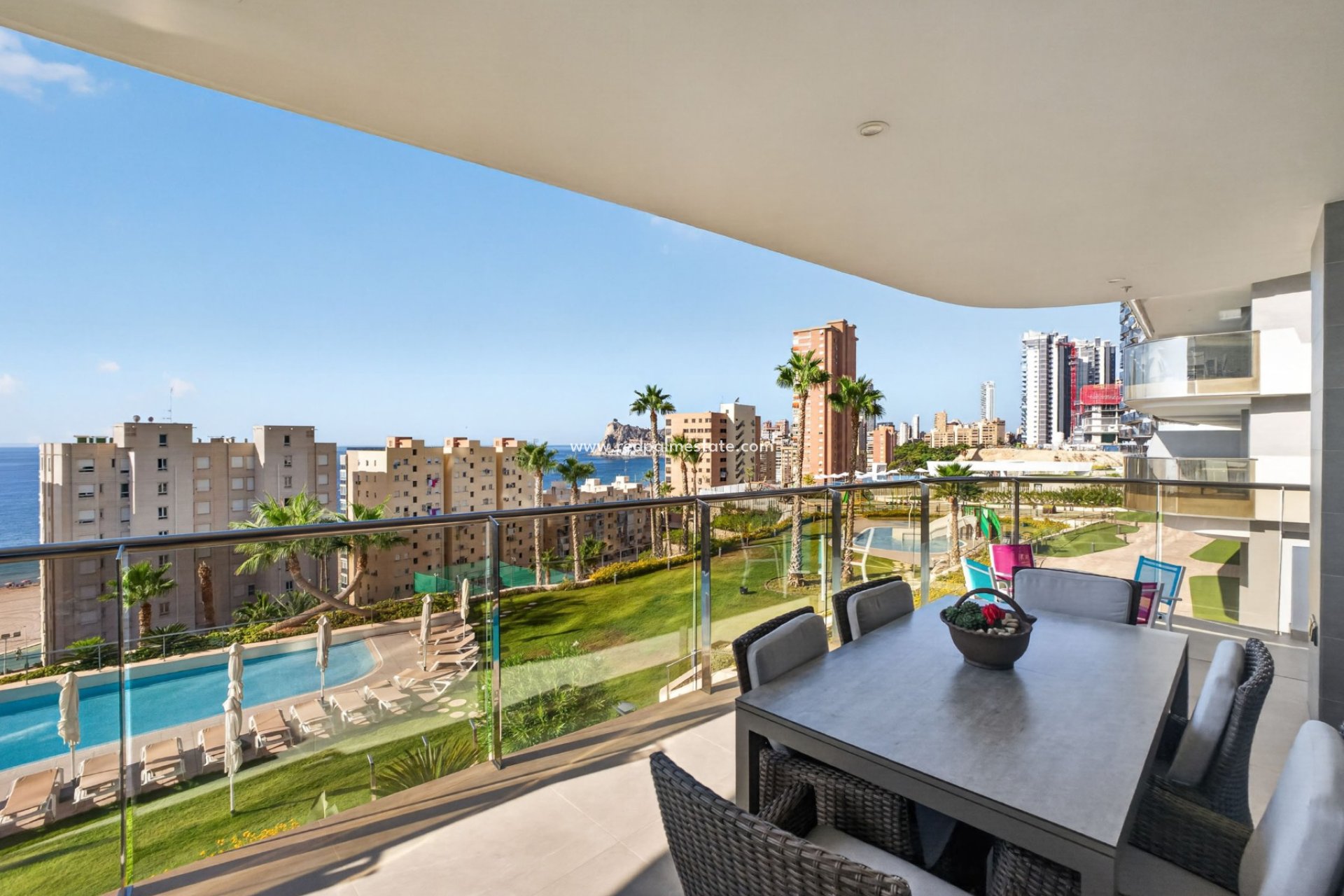 Reventa - Apartamento -
Benidorm - Poniente