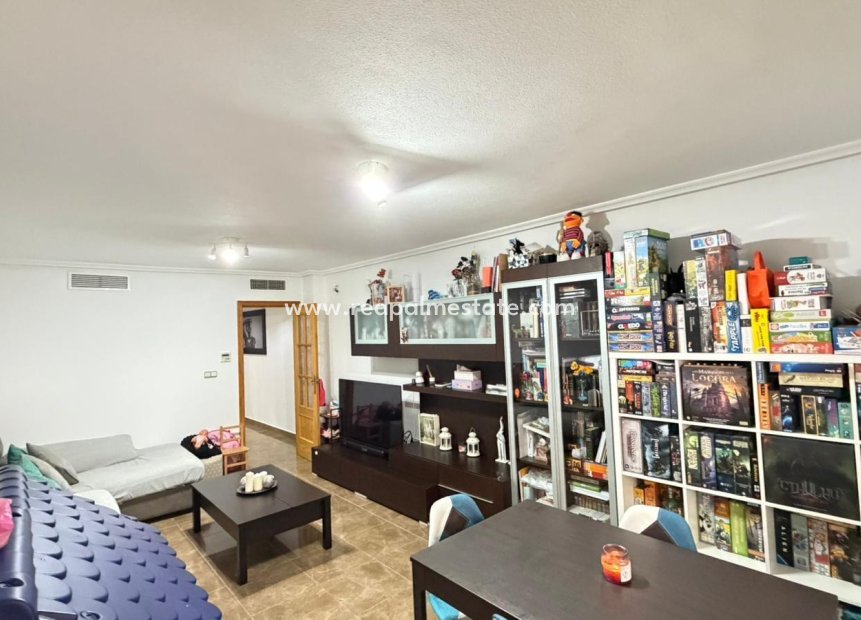 Reventa - Apartamento -
Benijofar - Pueblo 4