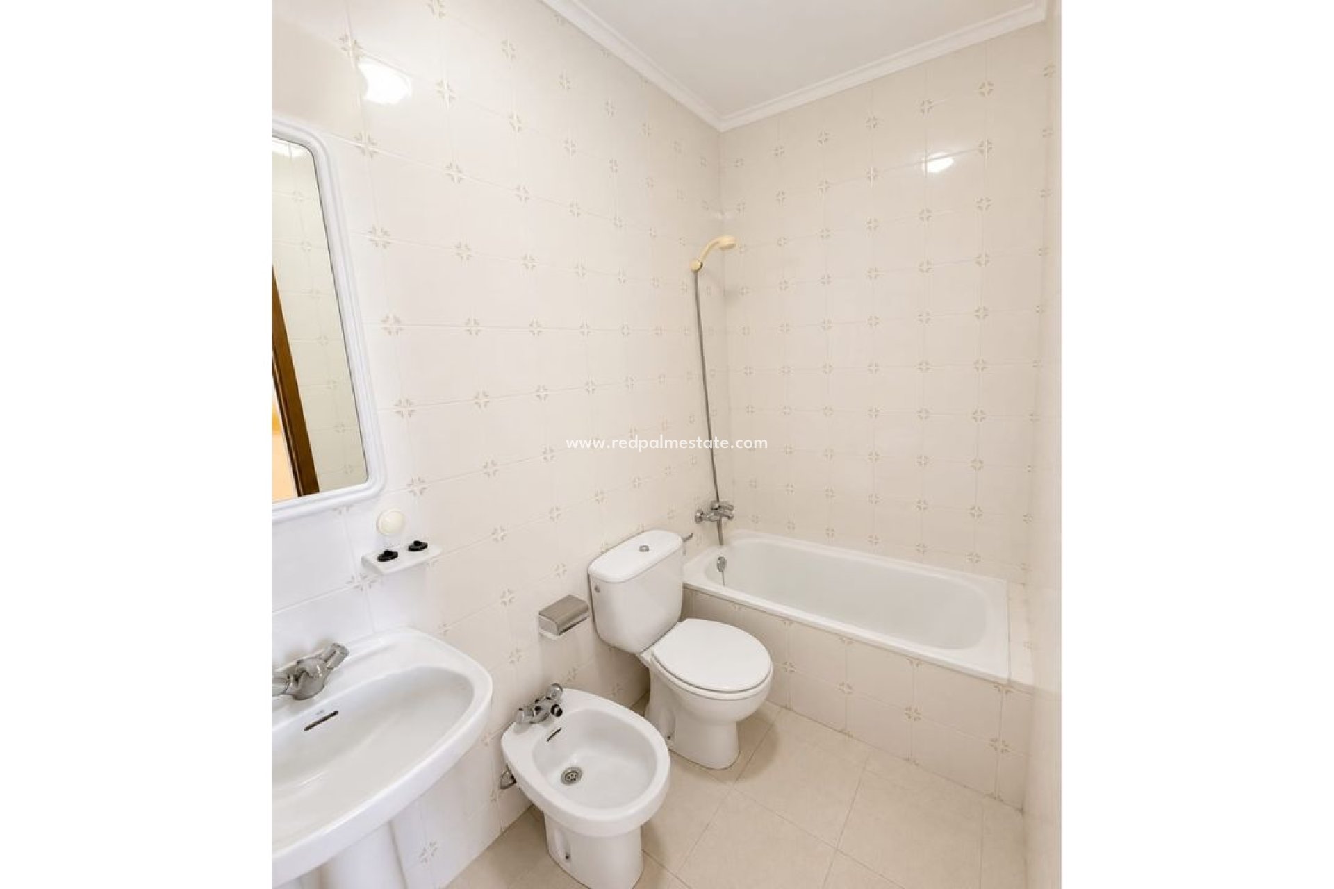 Reventa - Apartamento -
Ciudad Quesada/Rojales - Rosa Bungalows
