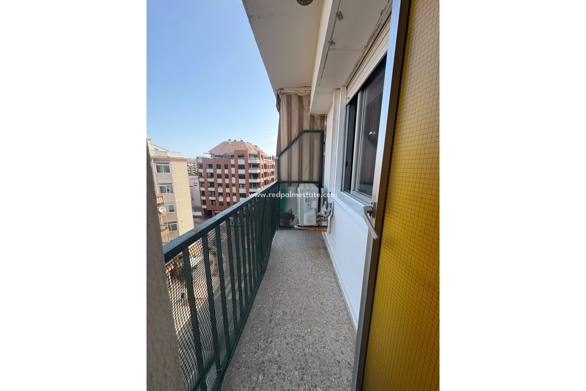 Reventa - Apartamento -
Denia