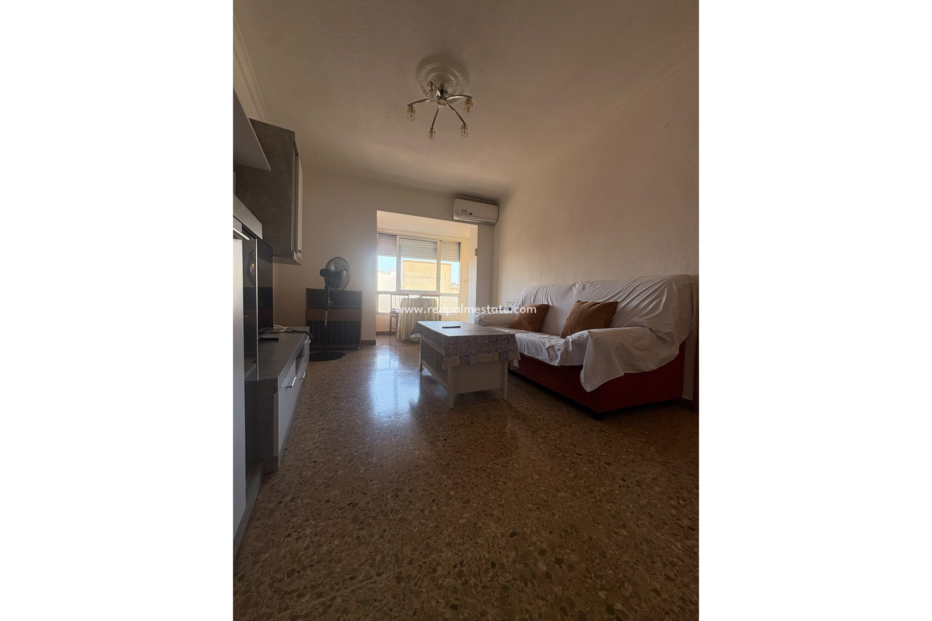 Reventa - Apartamento -
Denia