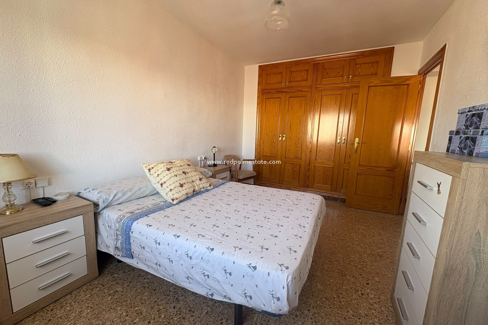 Reventa - Apartamento -
Denia
