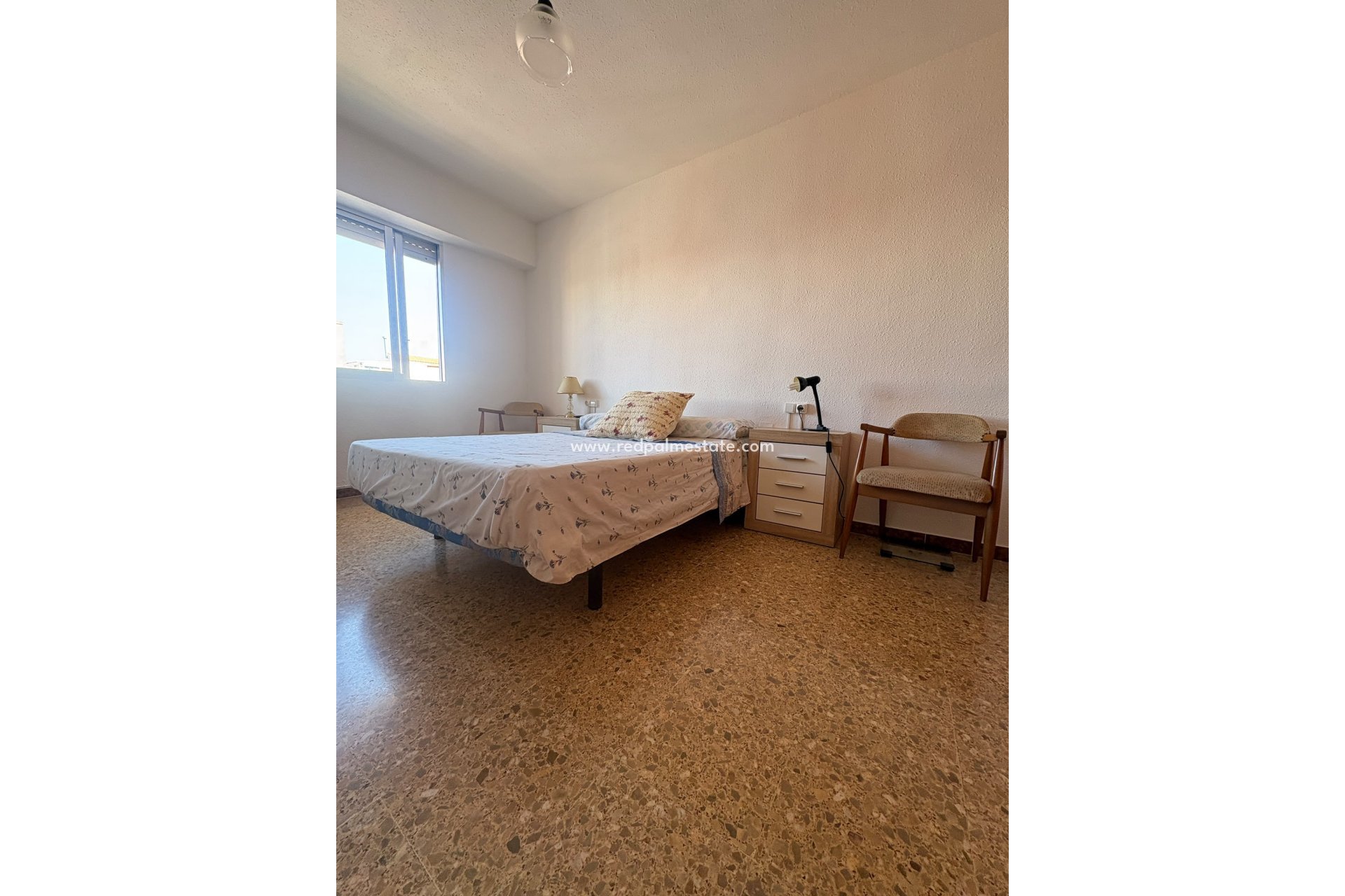 Reventa - Apartamento -
Denia