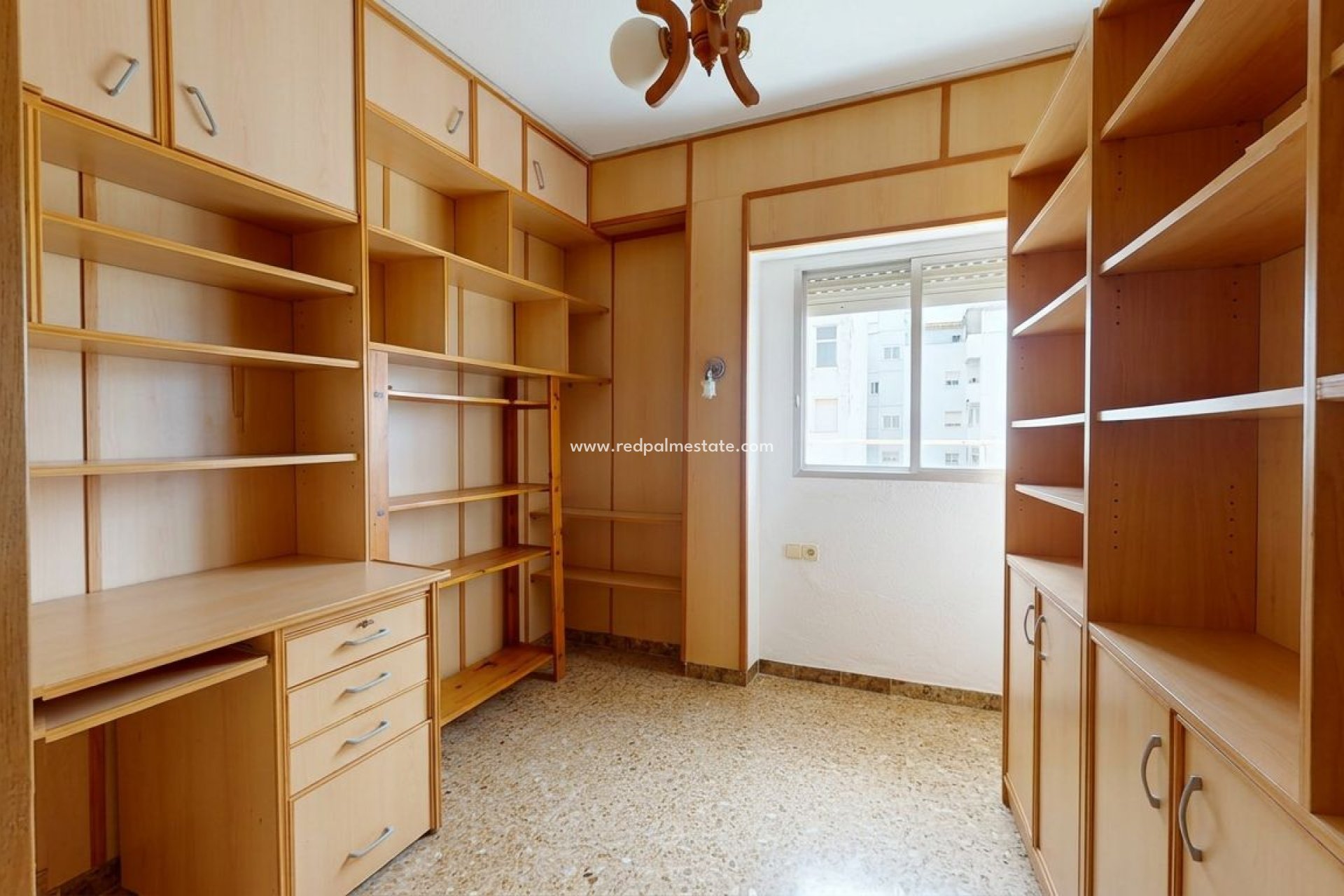 Reventa - Apartamento -
Denia