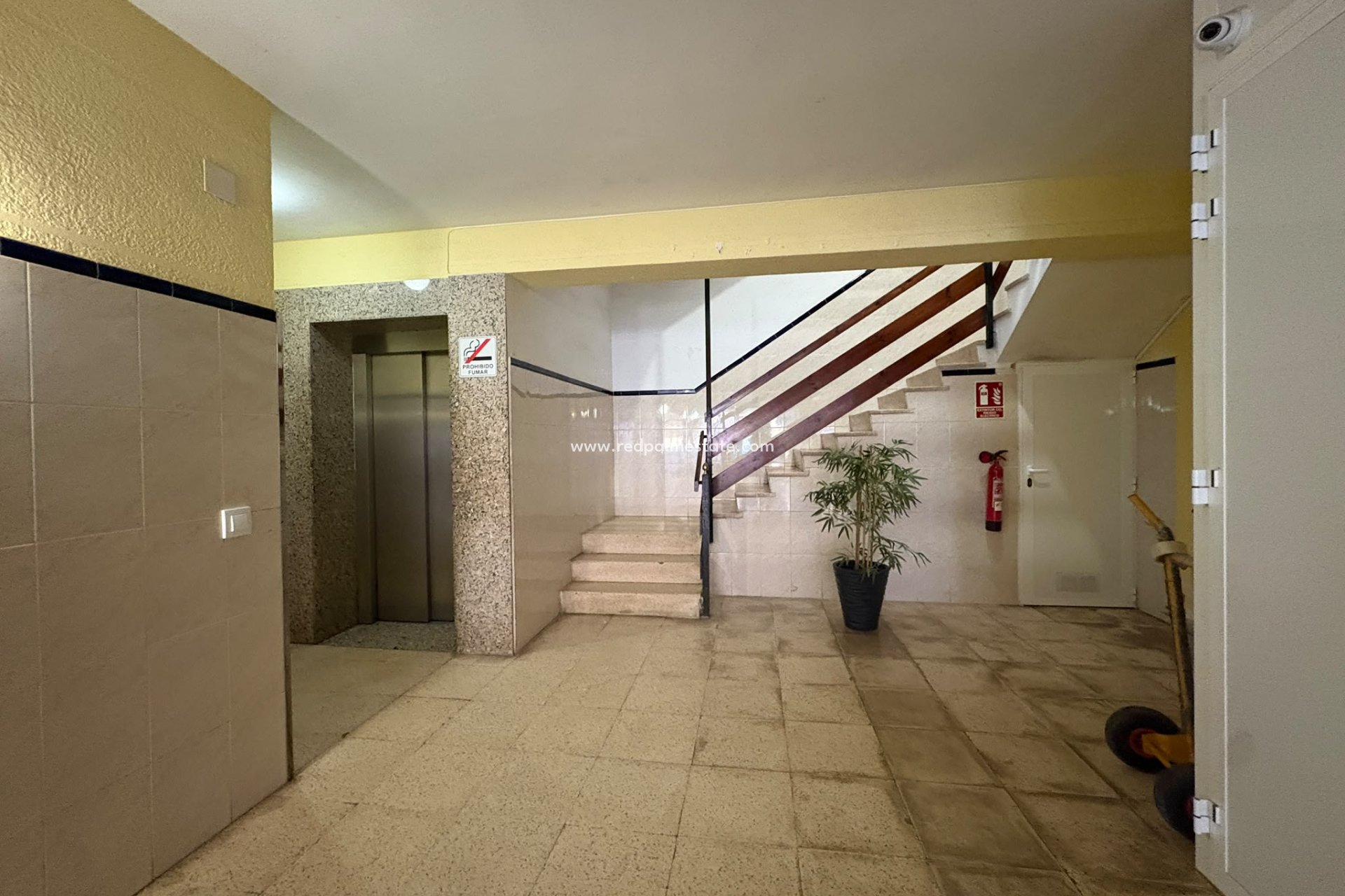 Reventa - Apartamento -
Denia