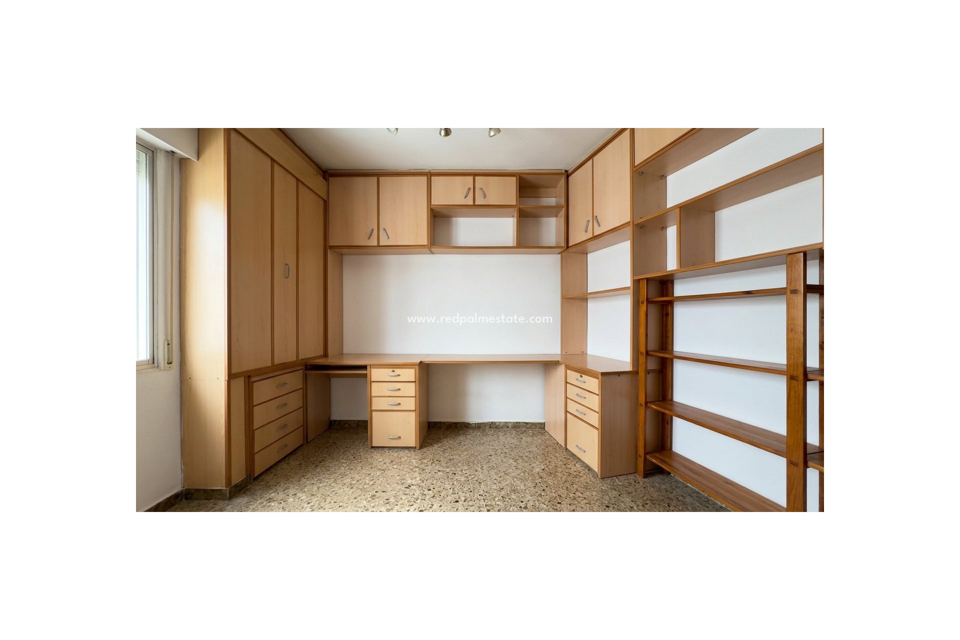 Reventa - Apartamento -
Denia
