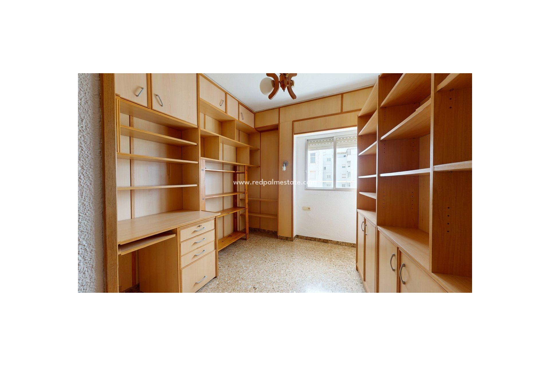 Reventa - Apartamento -
Denia