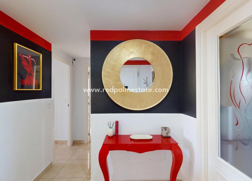Reventa - Apartamento -
Denia