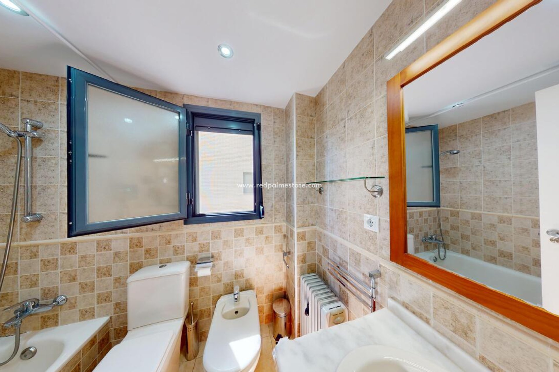 Reventa - Apartamento -
Denia
