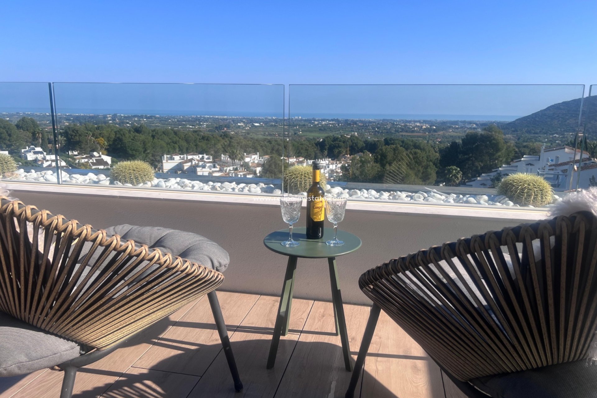 Reventa - Apartamento -
Denia