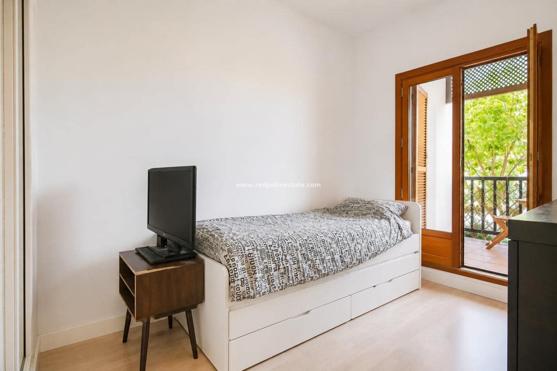 Reventa - Apartamento -
El Valle Golf Resort - Inland