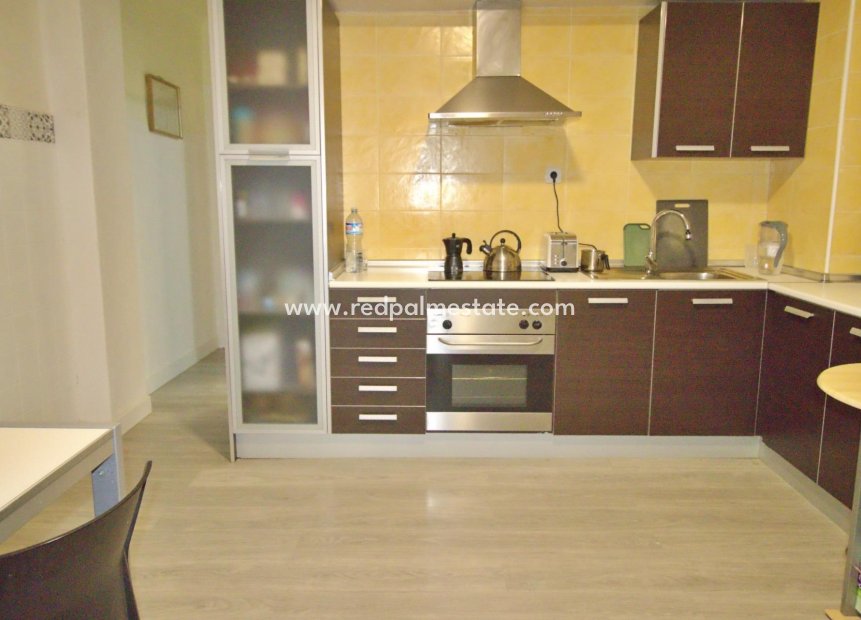 Reventa - Apartamento -
Elche - Plaza Crevillente-juzgados