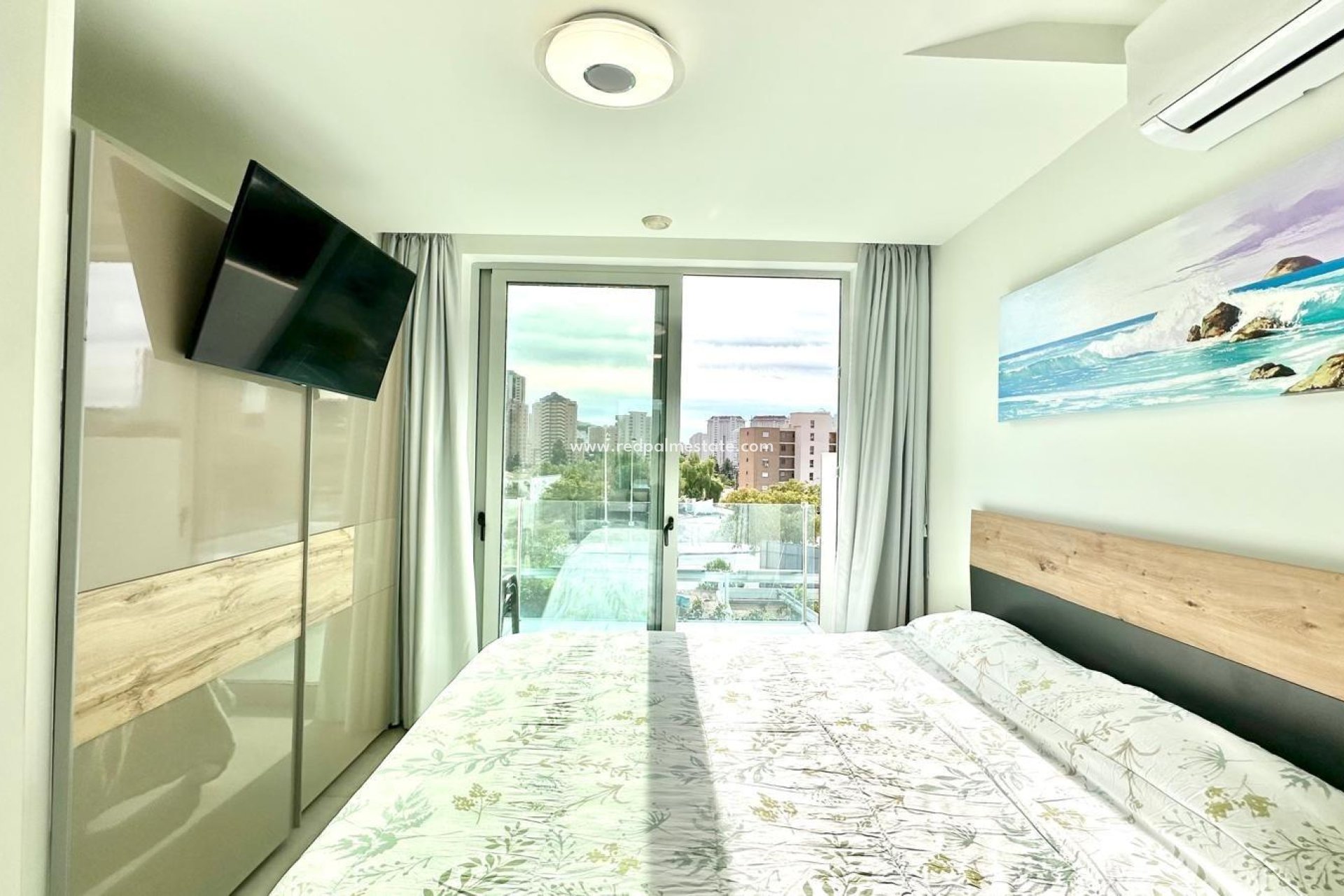 Reventa - Apartamento -
Finestrat