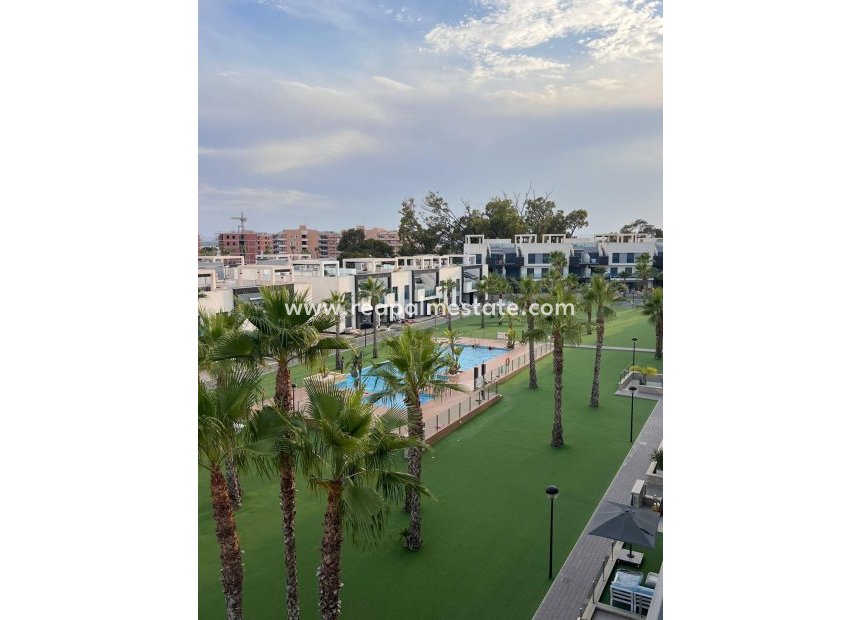 Reventa - Apartamento -
Guardamar del Segura - El Raso