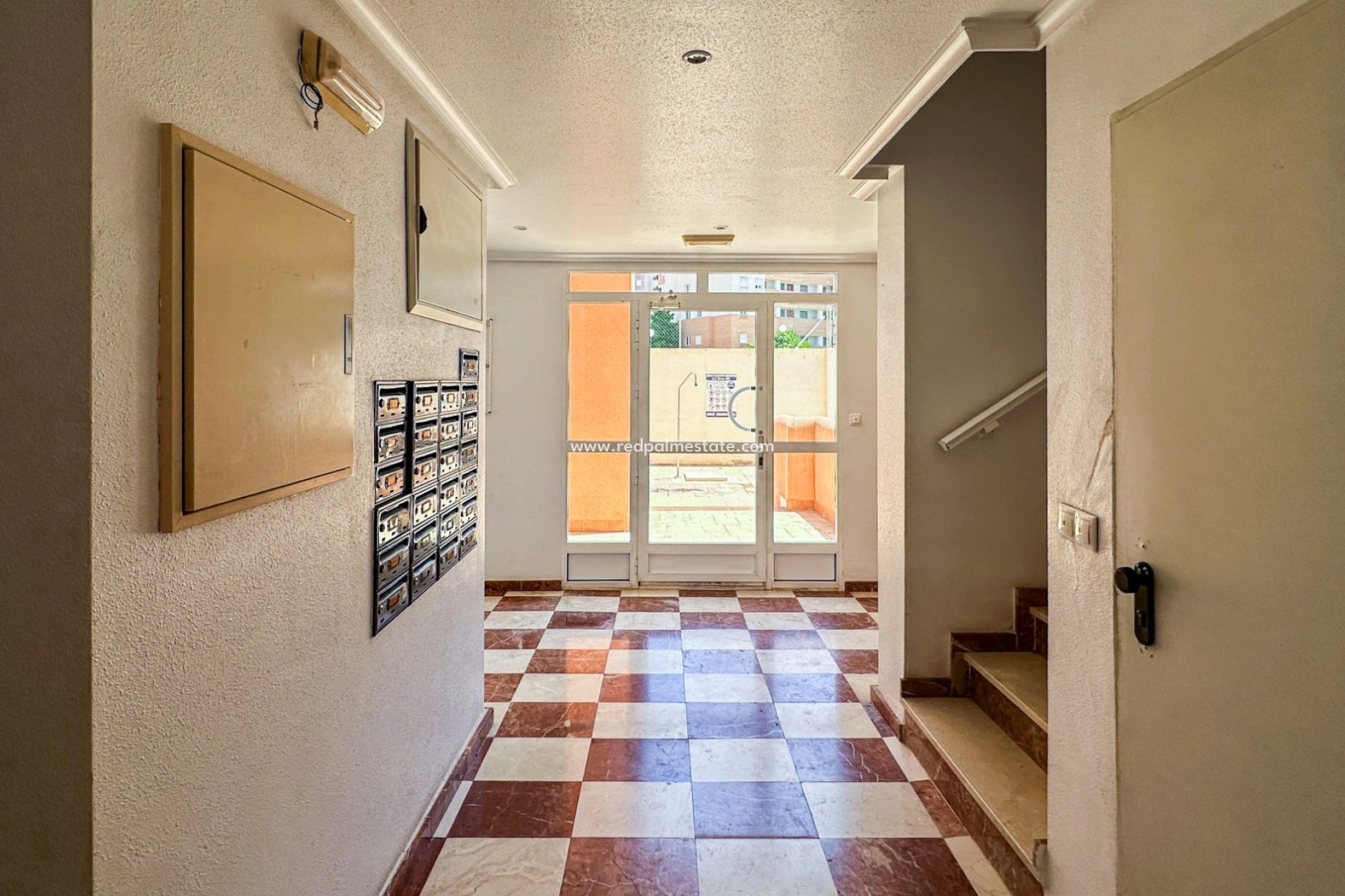 Reventa - Apartamento -
Guardamar del Segura - Guardamar