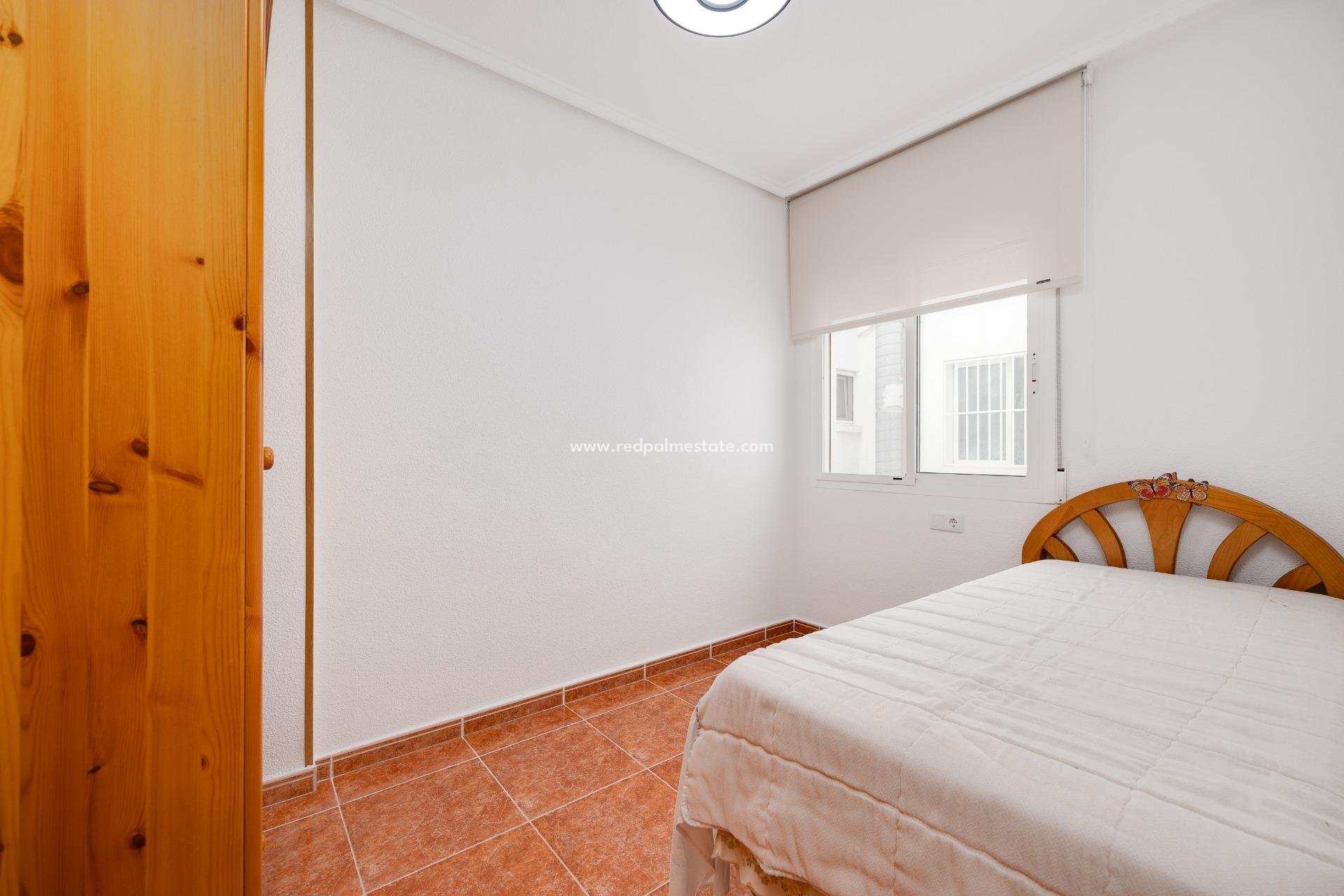 Reventa - Apartamento -
Guardamar del Segura - Pueblo