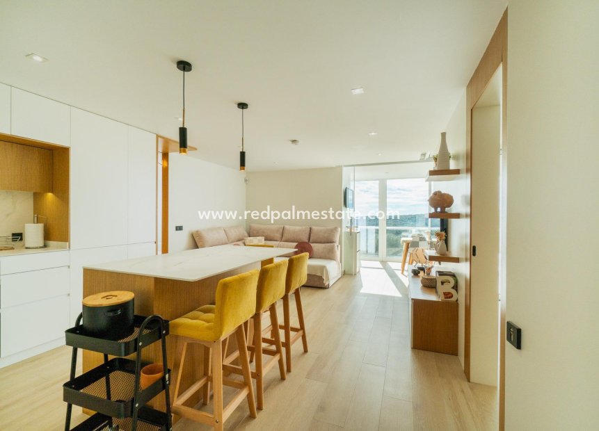 Reventa - Apartamento -
Guardamar del Segura - Puerto Deportivo