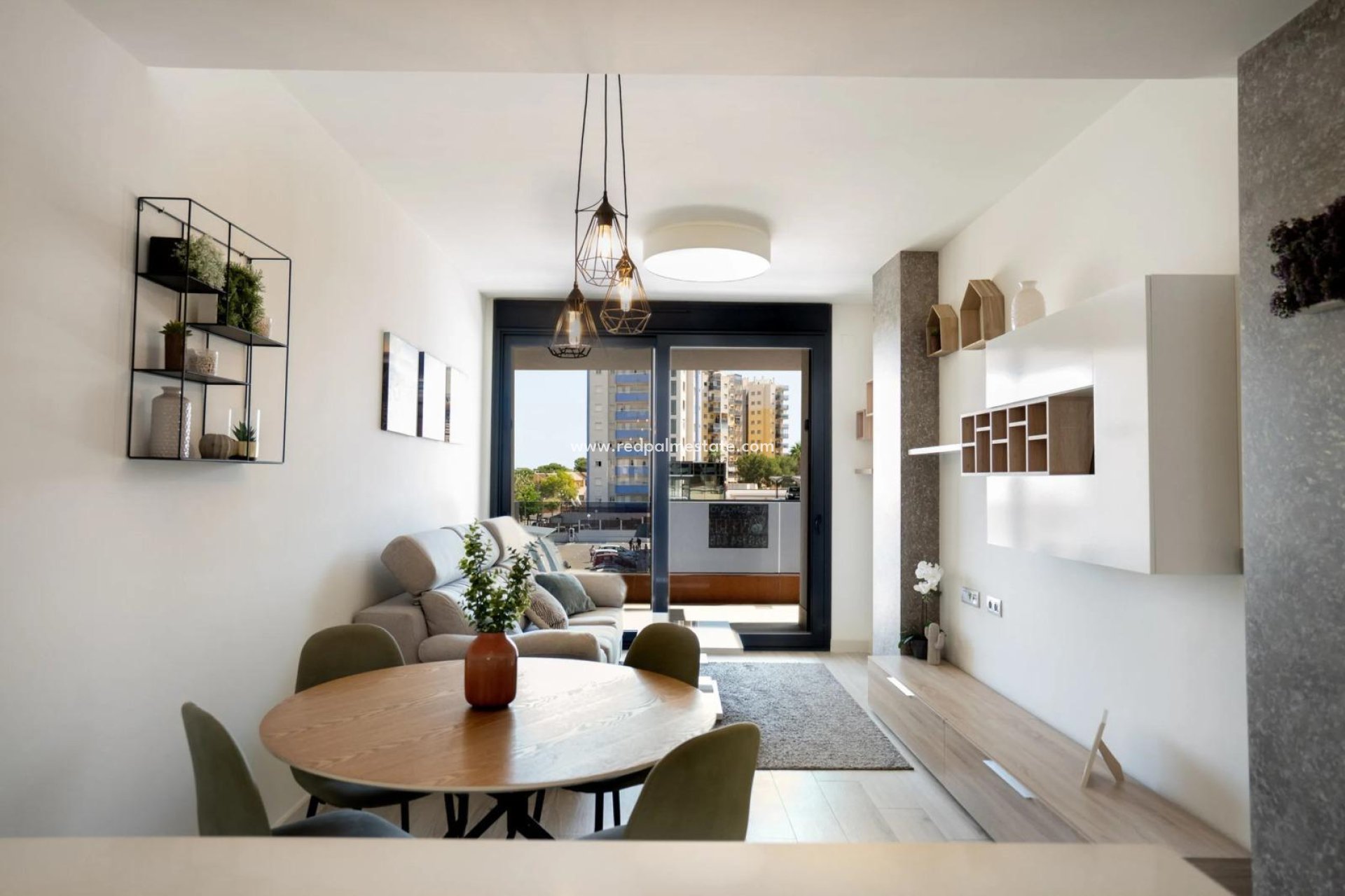 Reventa - Apartamento -
Guardamar del Segura - Puerto Deportivo