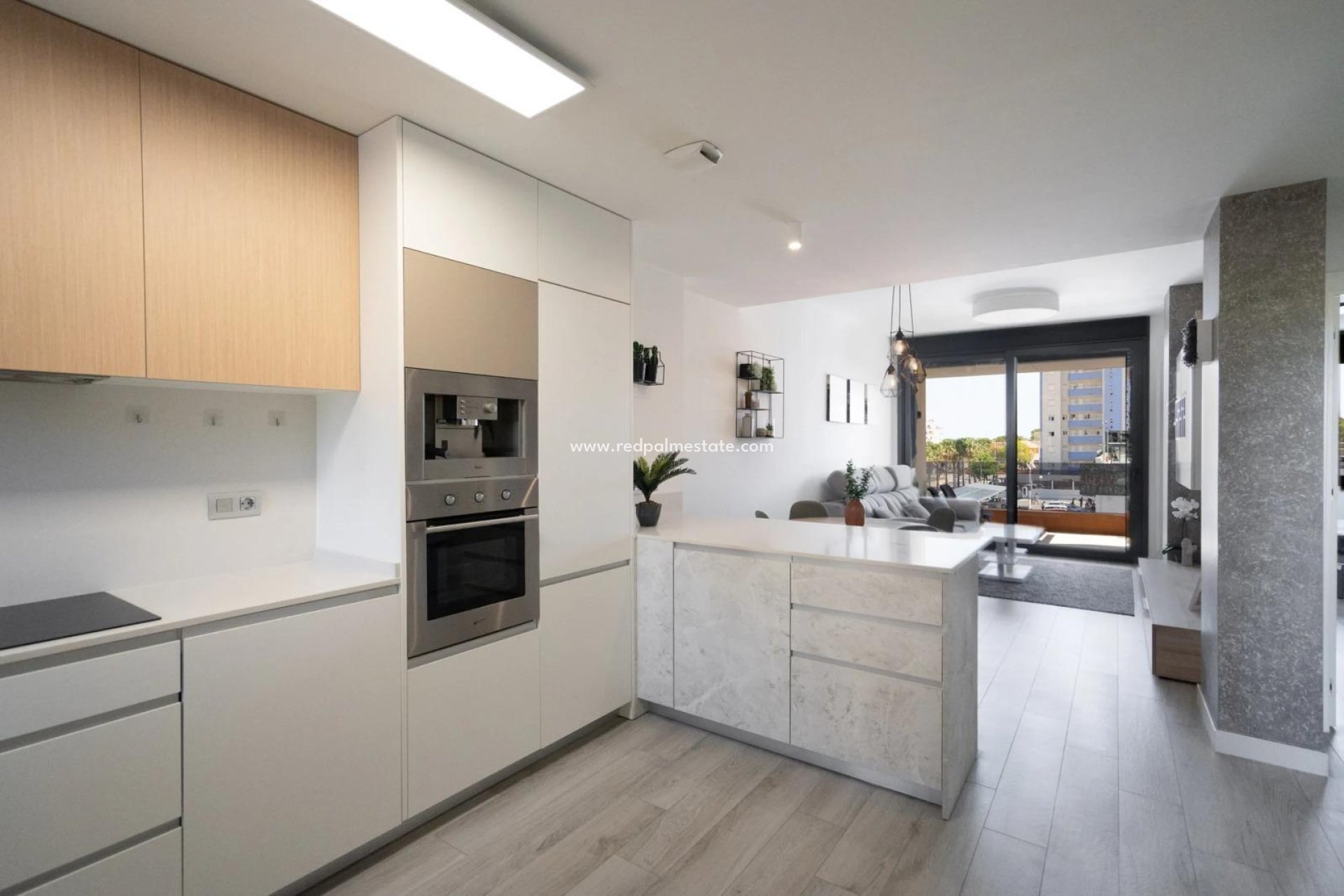 Reventa - Apartamento -
Guardamar del Segura - Puerto Deportivo