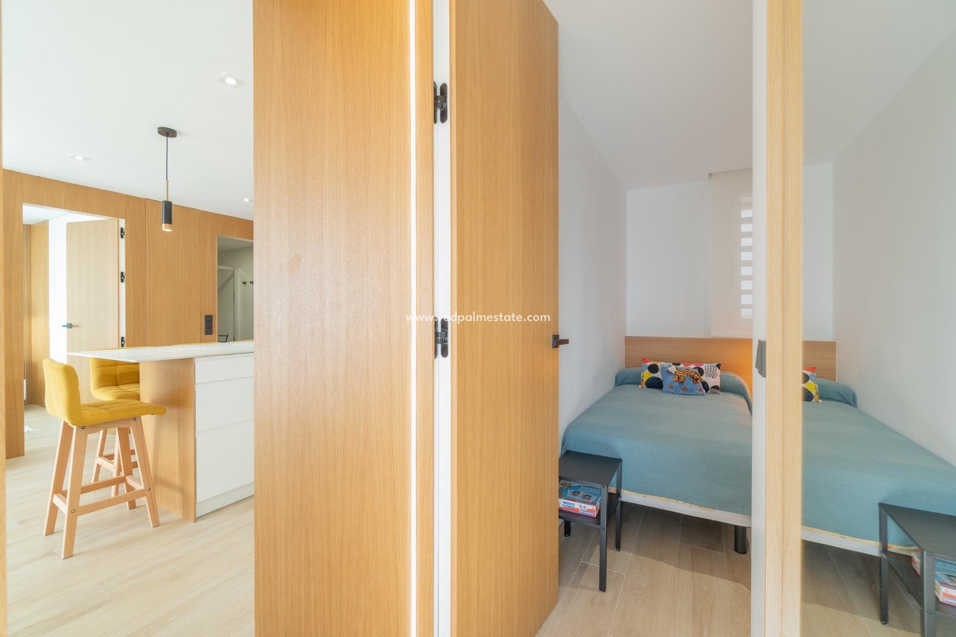 Reventa - Apartamento -
Guardamar del Segura - Puerto Deportivo