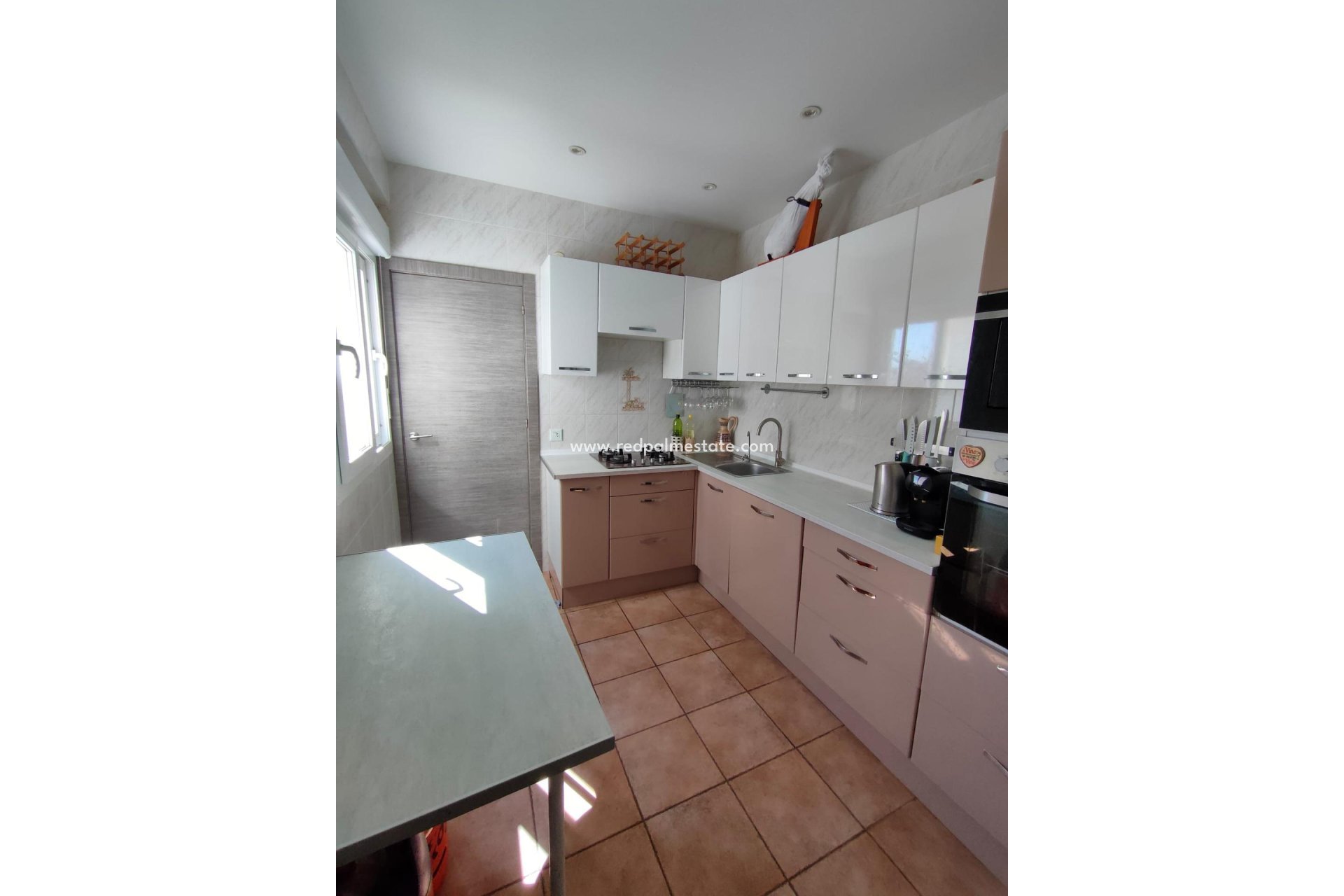 Reventa - Apartamento -
Guardamar del Segura - Zona Pueblo