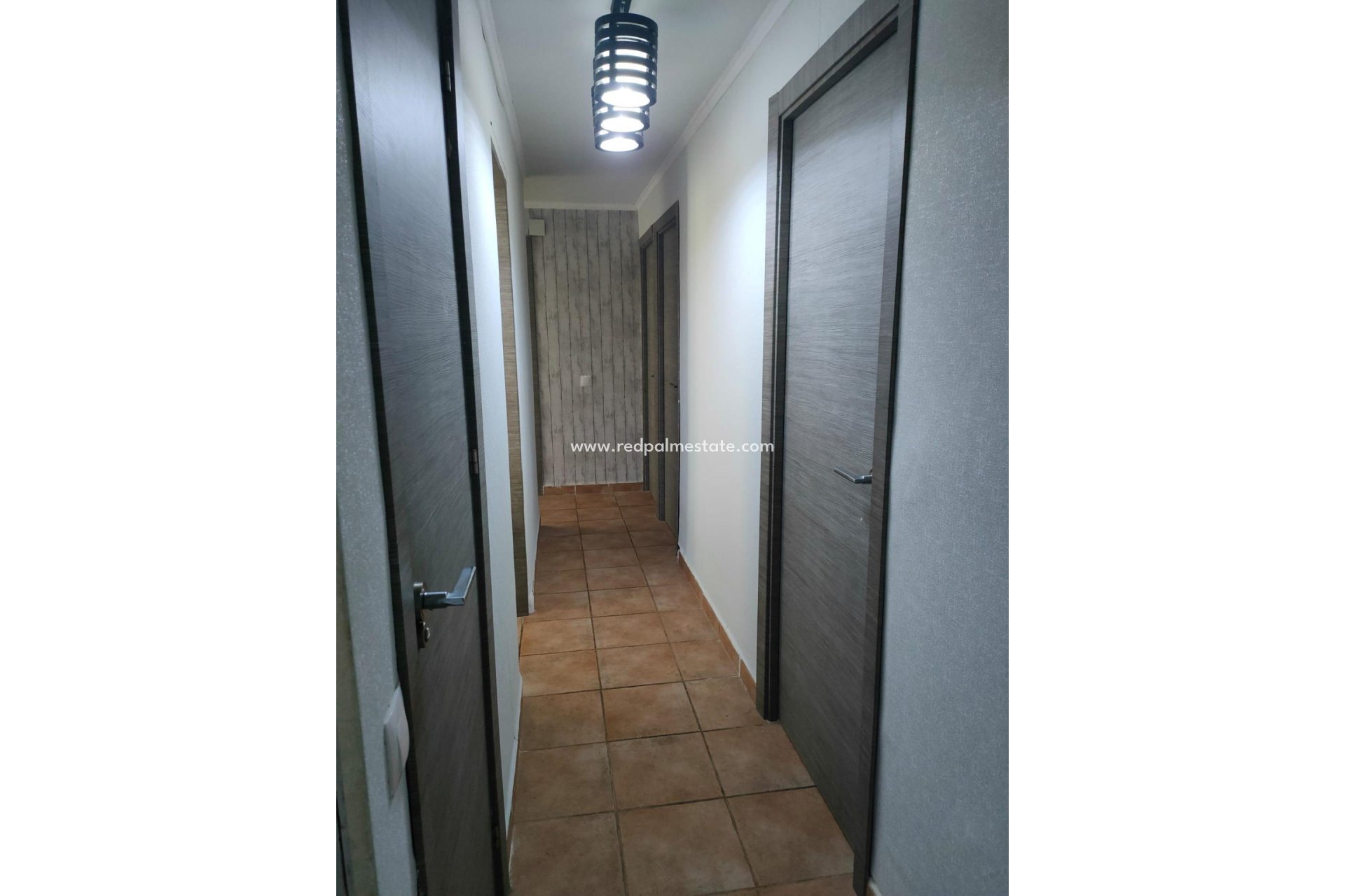 Reventa - Apartamento -
Guardamar del Segura - Zona Pueblo