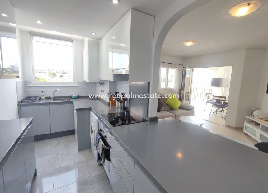 Reventa - Apartamento -
Hacienda Riquelme Golf Resort - Inland
