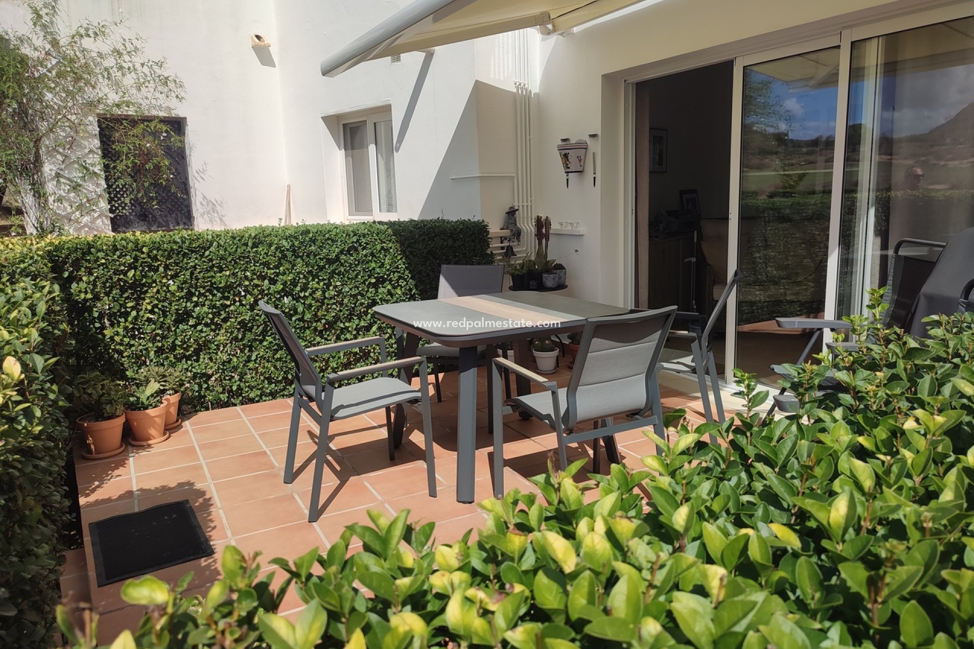 Reventa - Apartamento -
Hacienda Riquelme Golf Resort - Inland