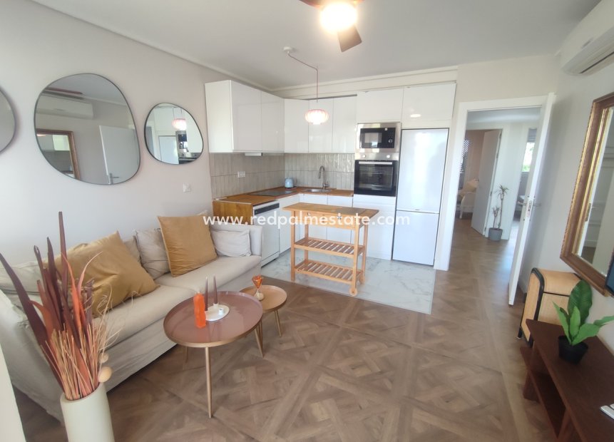 Reventa - Apartamento -
Hacienda Riquelme Golf Resort - Inland