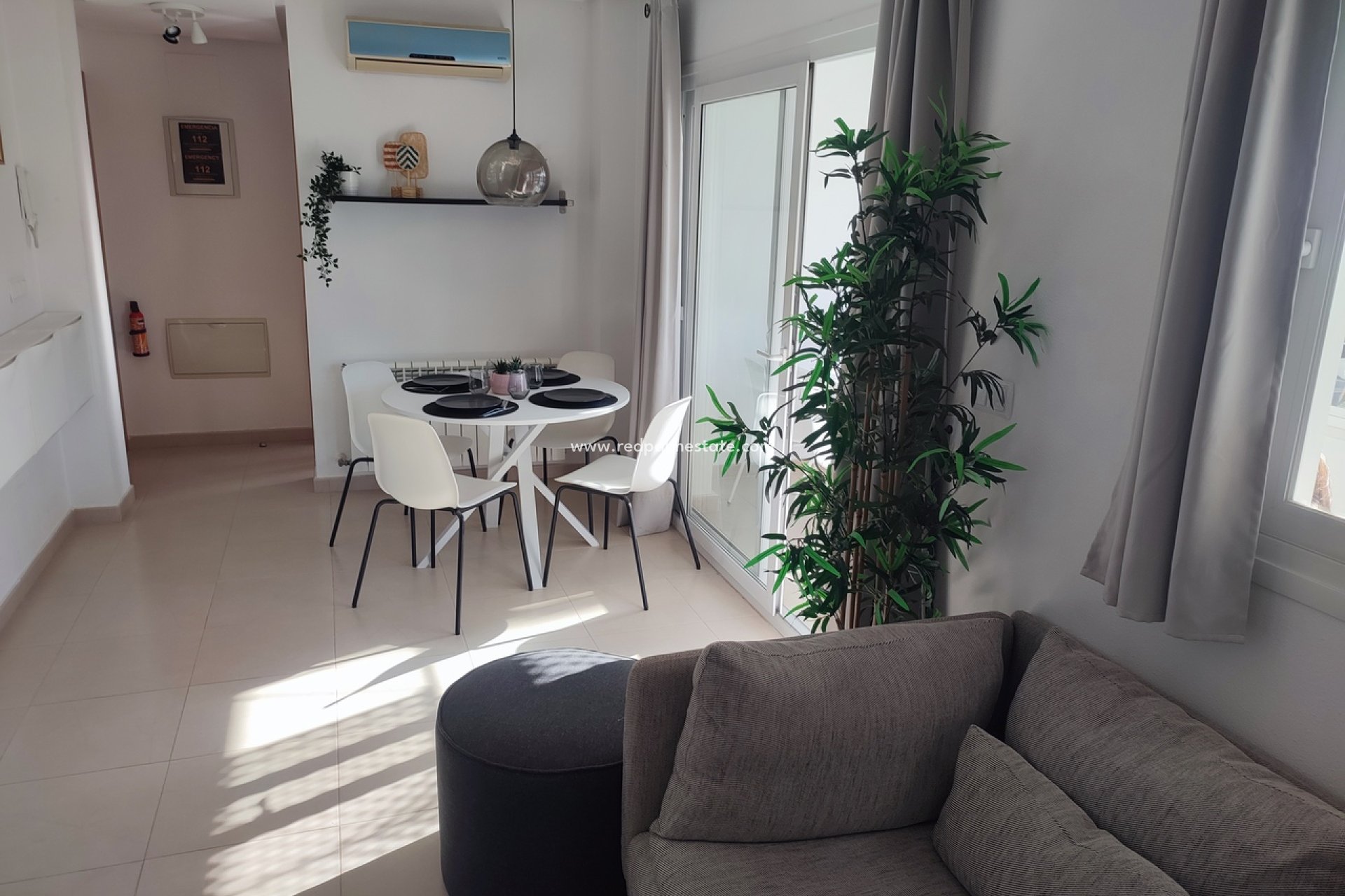 Reventa - Apartamento -
Hacienda Riquelme Golf Resort - Inland