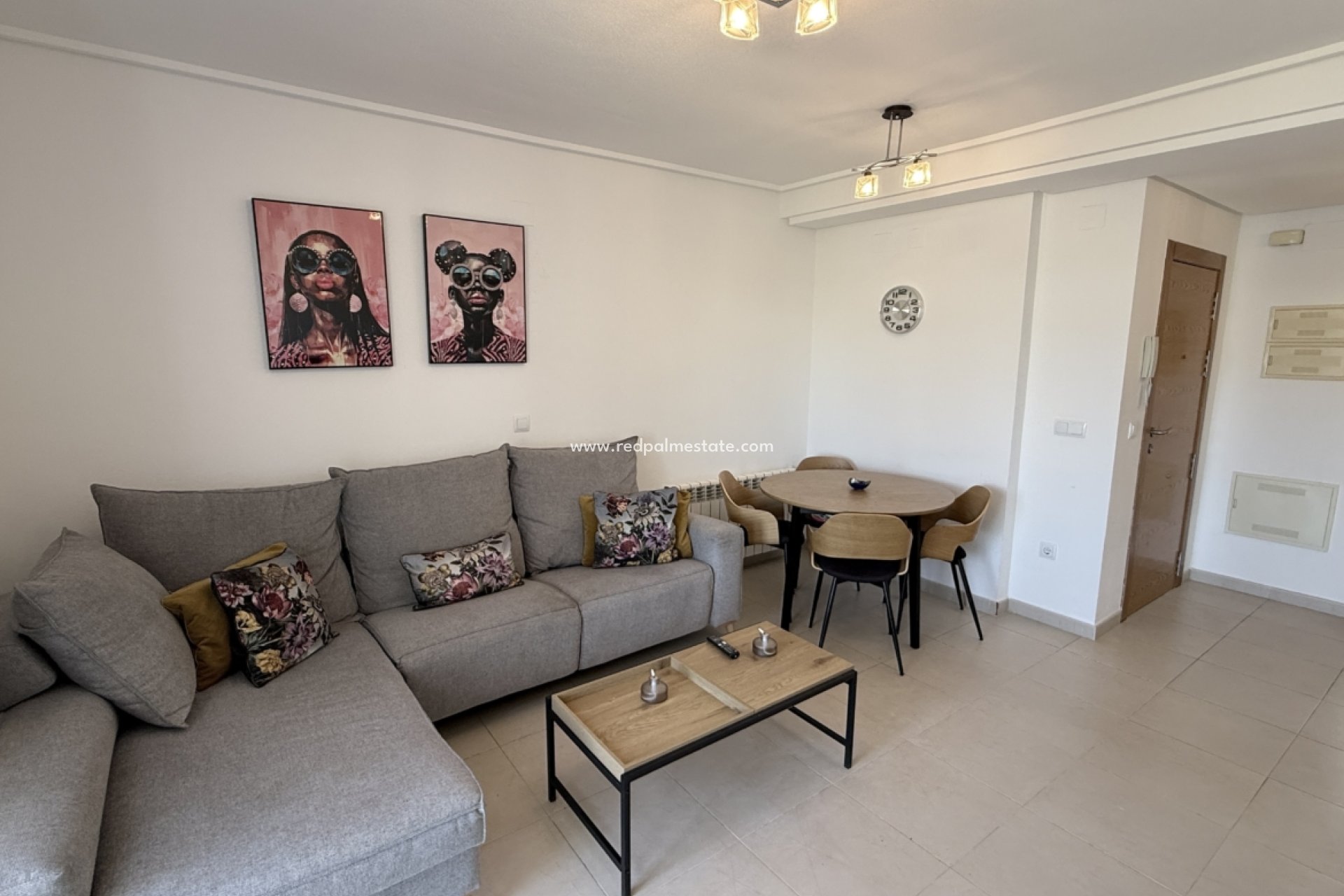 Reventa - Apartamento -
Hacienda Riquelme Golf Resort - Inland