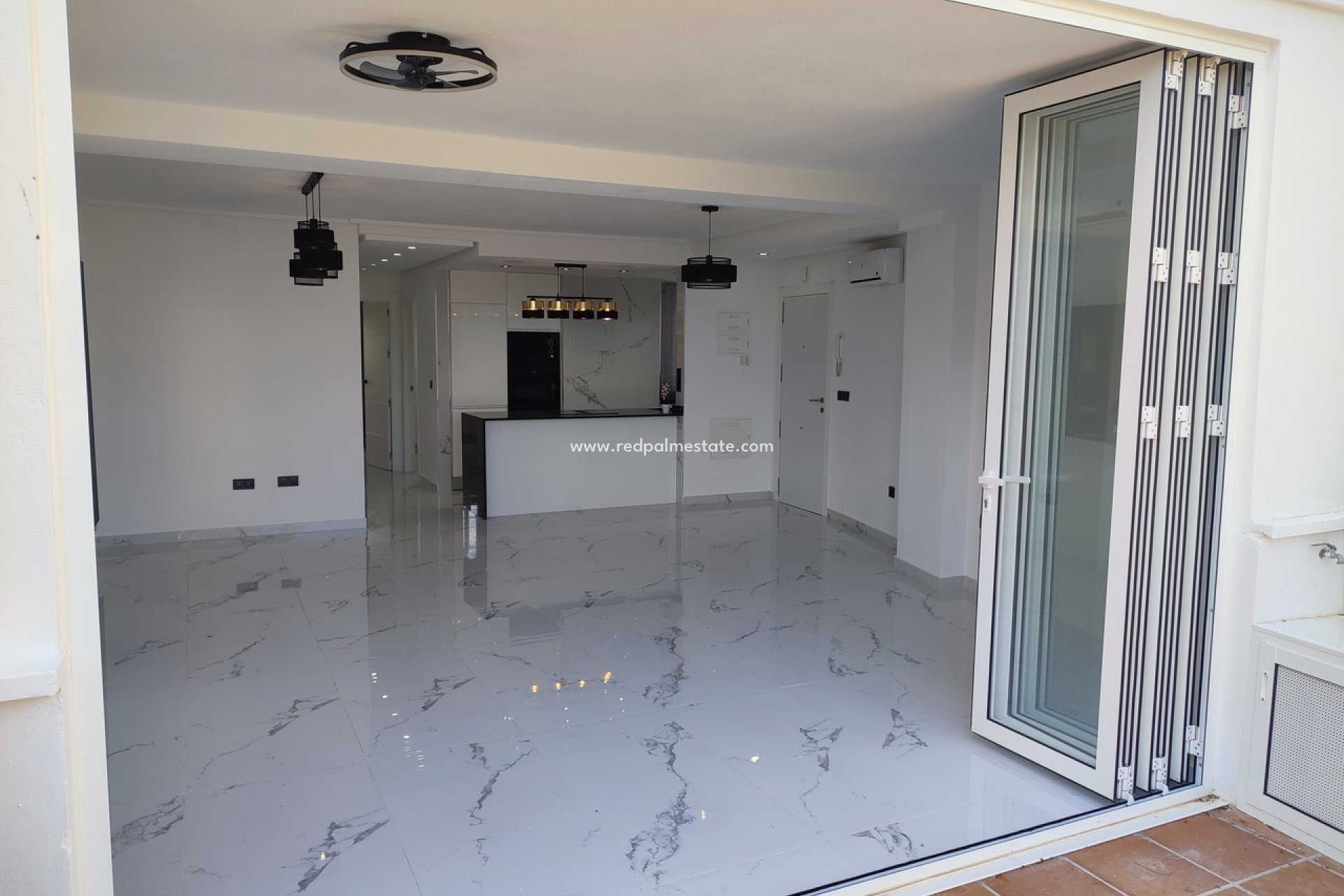 Reventa - Apartamento -
Hacienda Riquelme Golf Resort - Inland