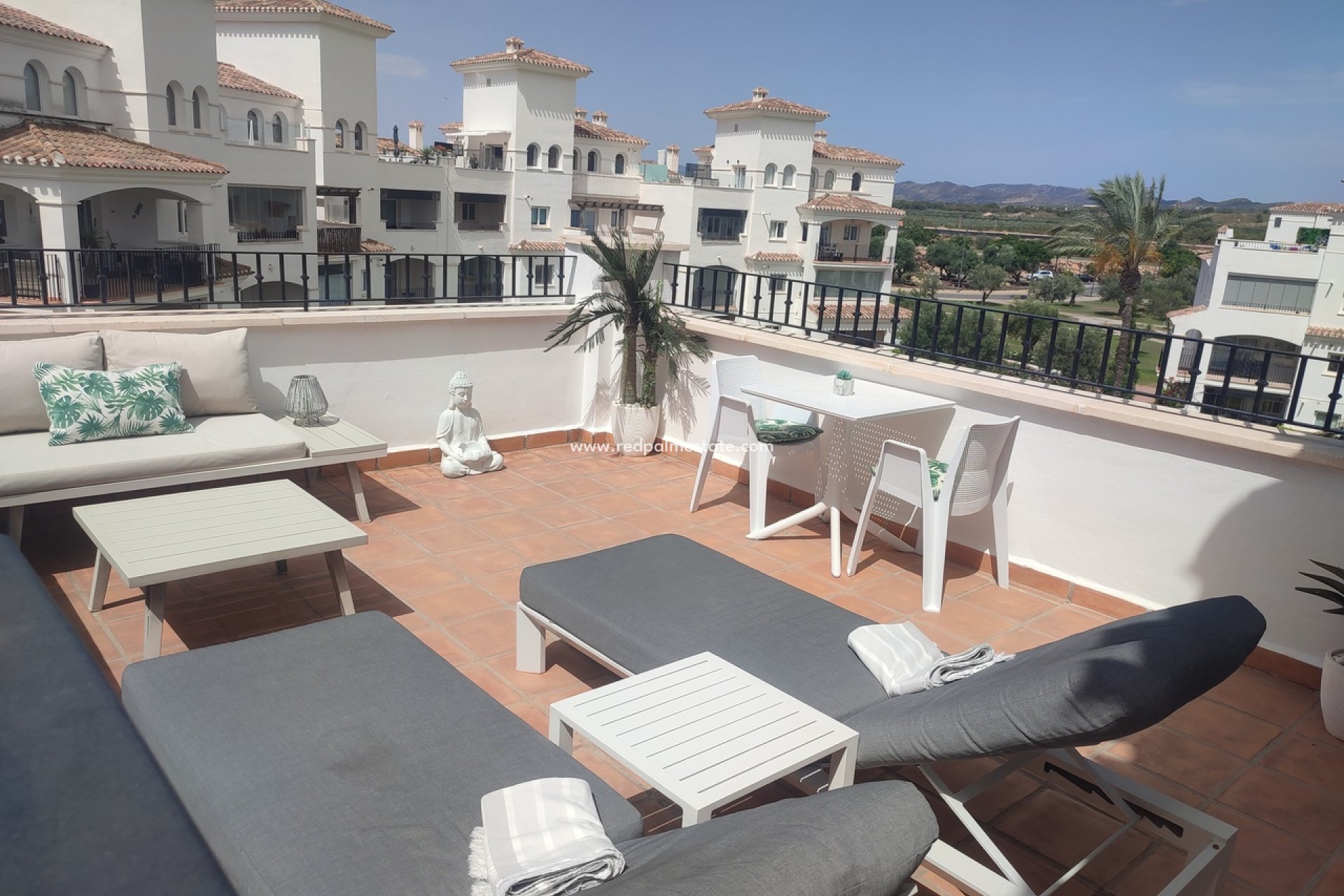 Reventa - Apartamento -
Hacienda Riquelme Golf Resort - Inland