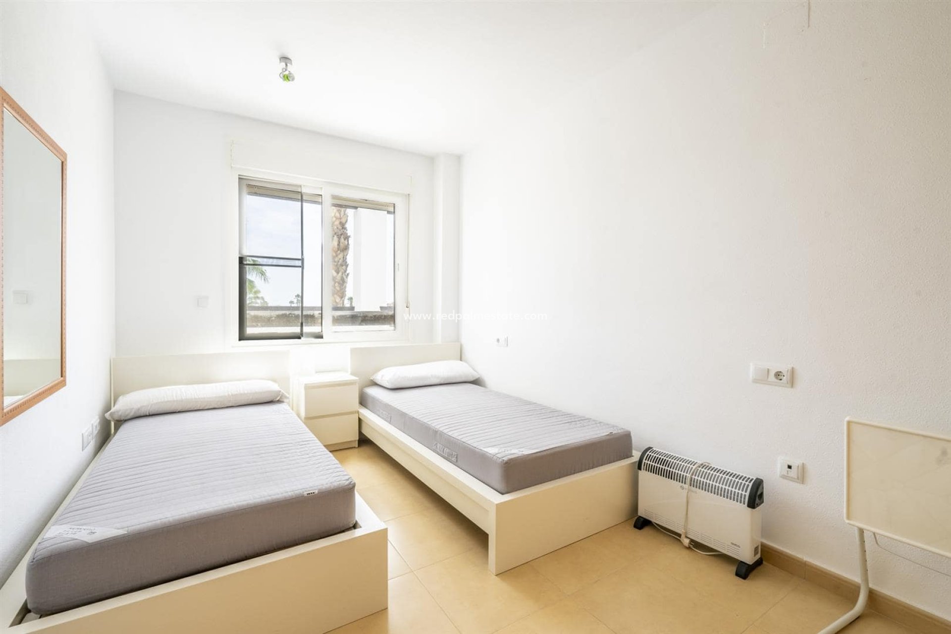 Reventa - Apartamento -
La Torre Golf Resort - Inland