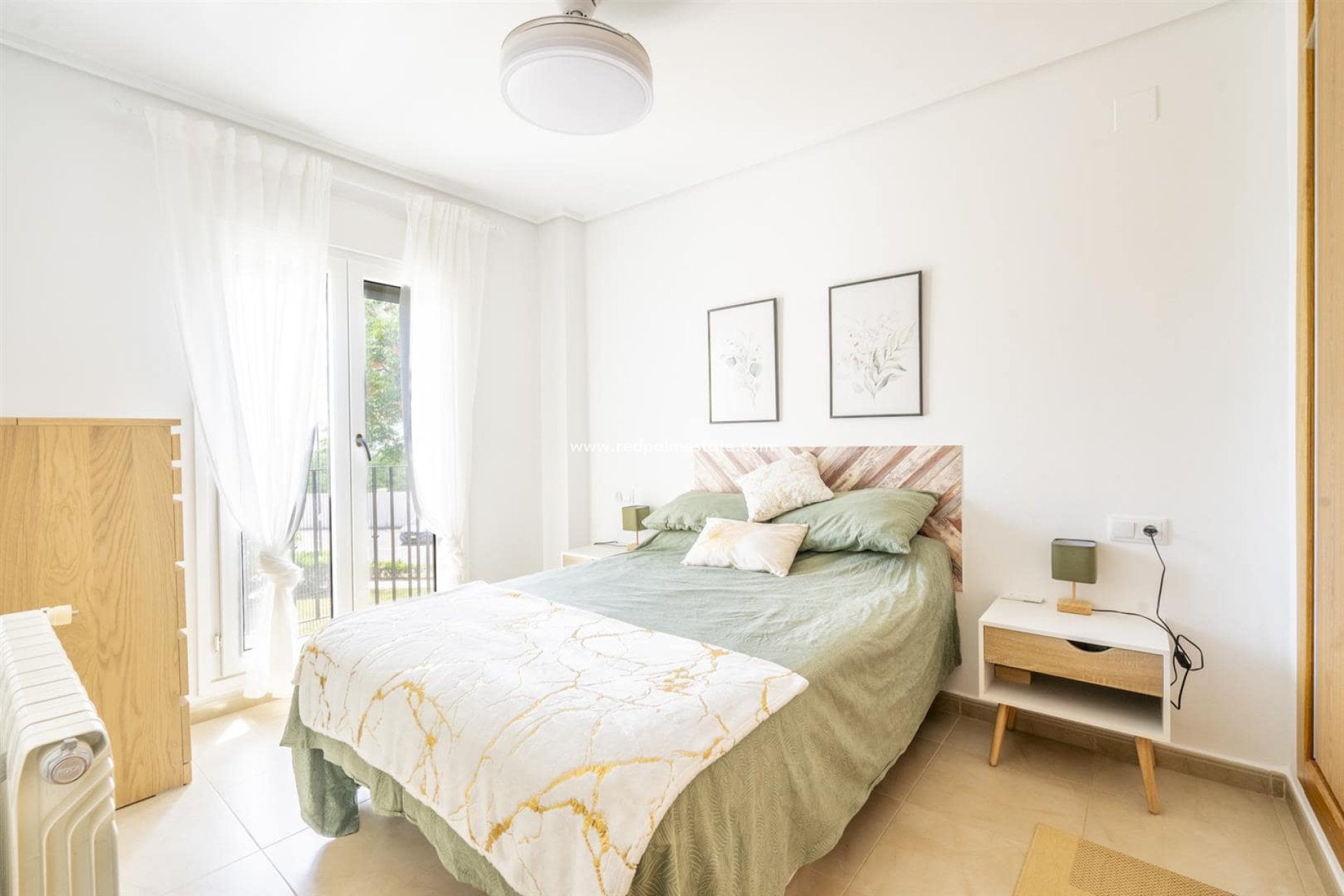 Reventa - Apartamento -
La Torre Golf Resort - Inland