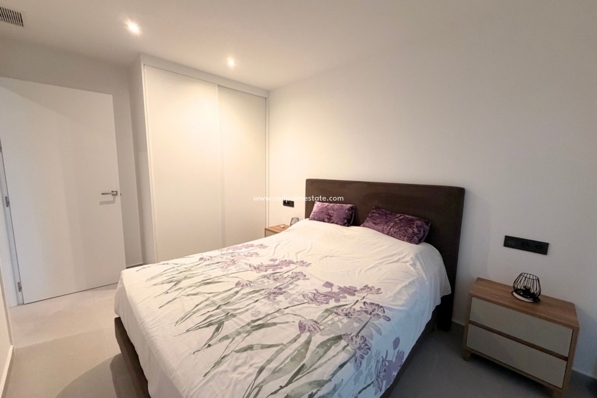 Reventa - Apartamento -
Lo Crispin