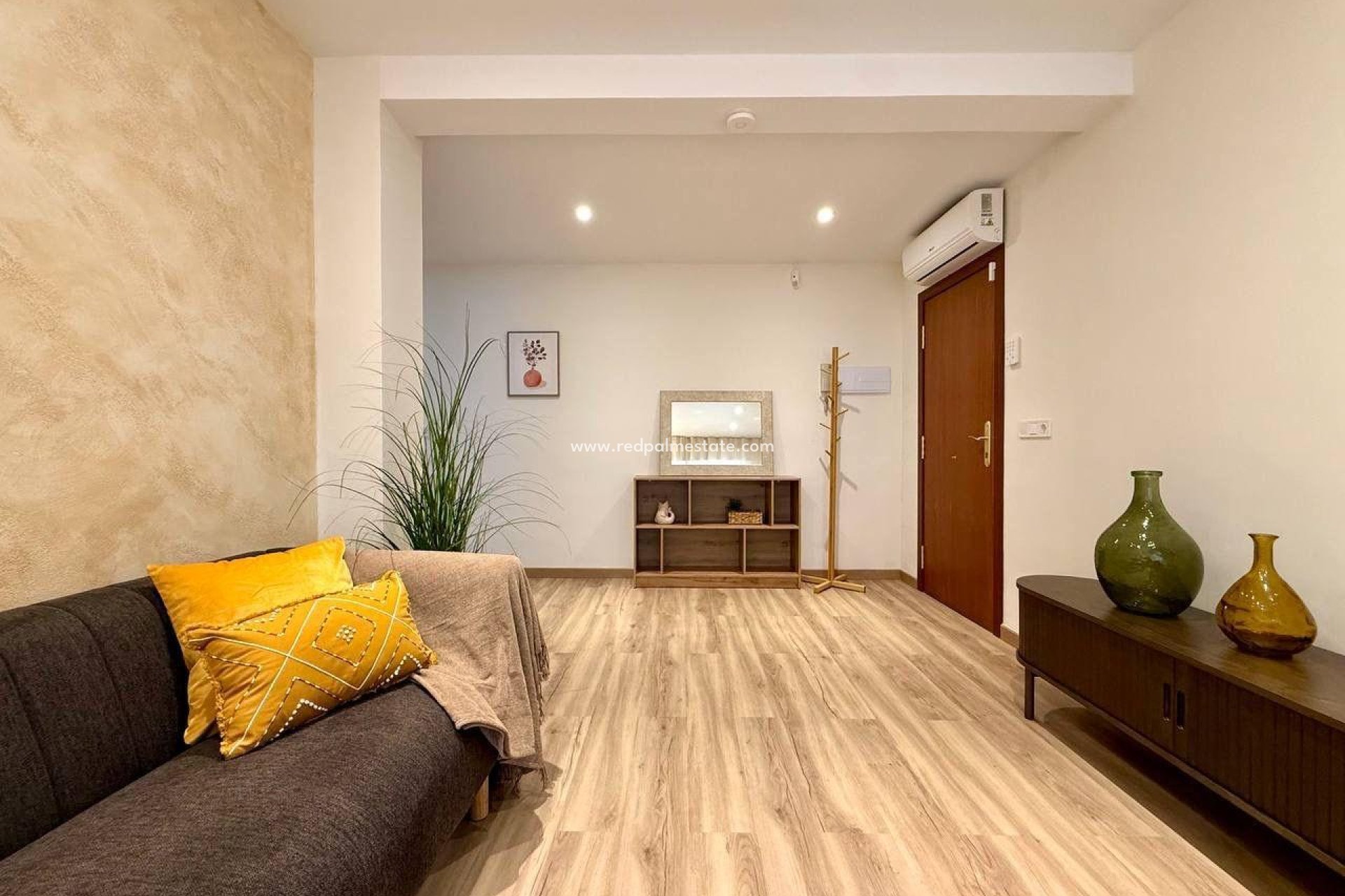 Reventa - Apartamento -
Lo Pagan - La Puntica