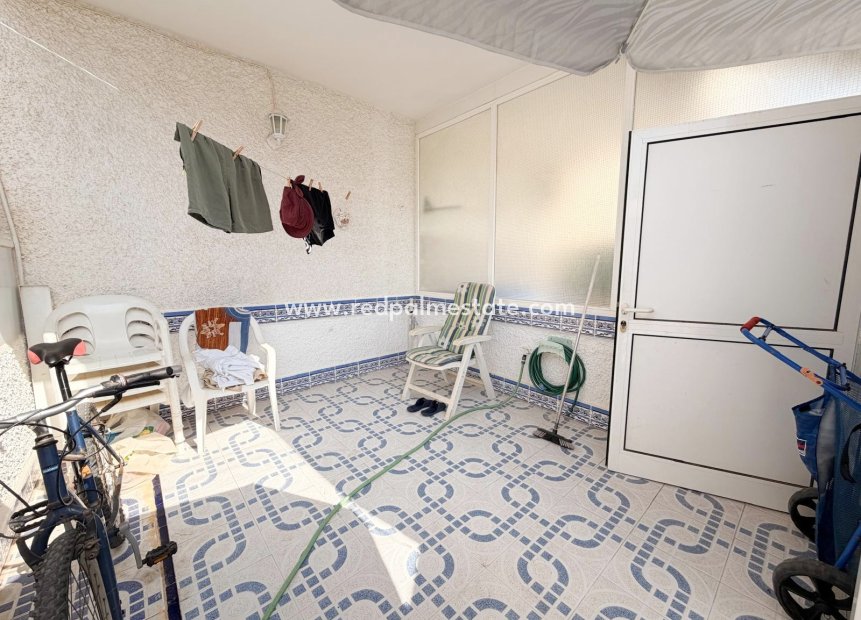 Reventa - Apartamento -
Los Alczares - Los Alcazares