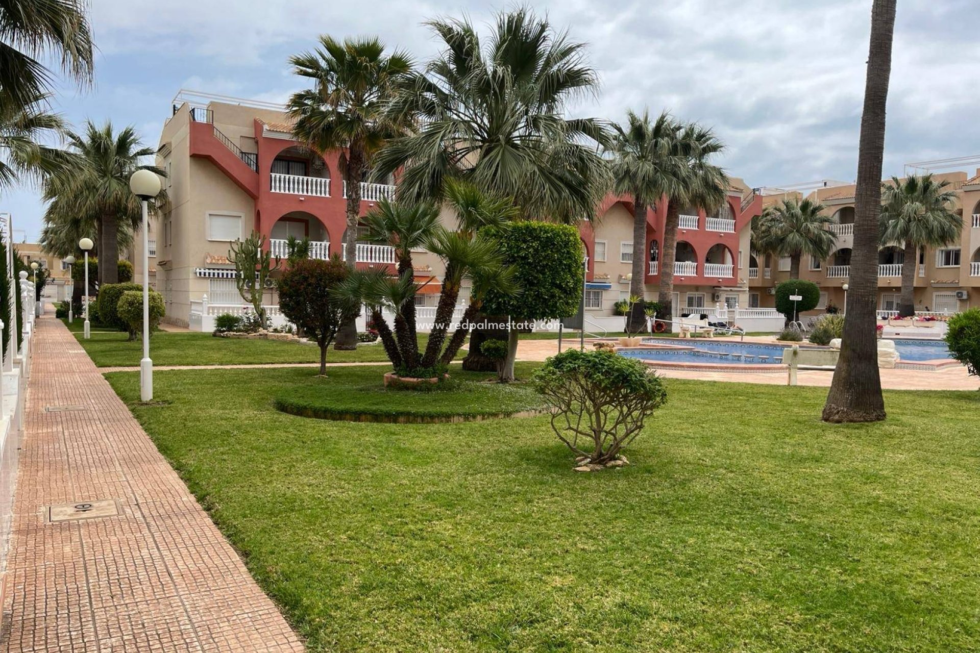 Reventa - Apartamento -
Los Alczares - Los Alcazares